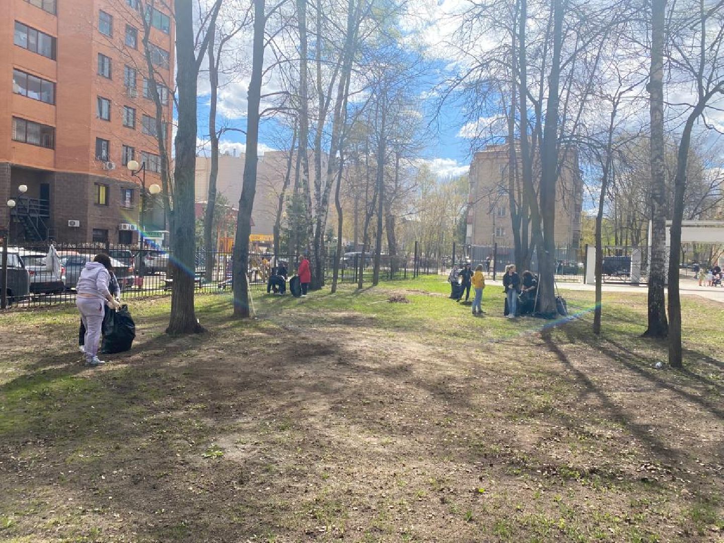 доброе дело, субботник,