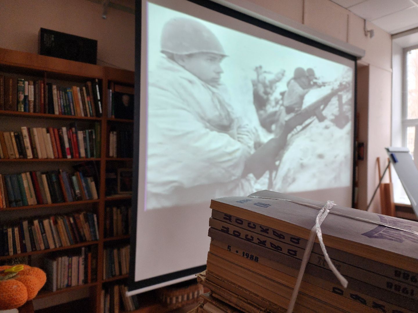 Кинопоказ, блокада ленинграда, библиотека,