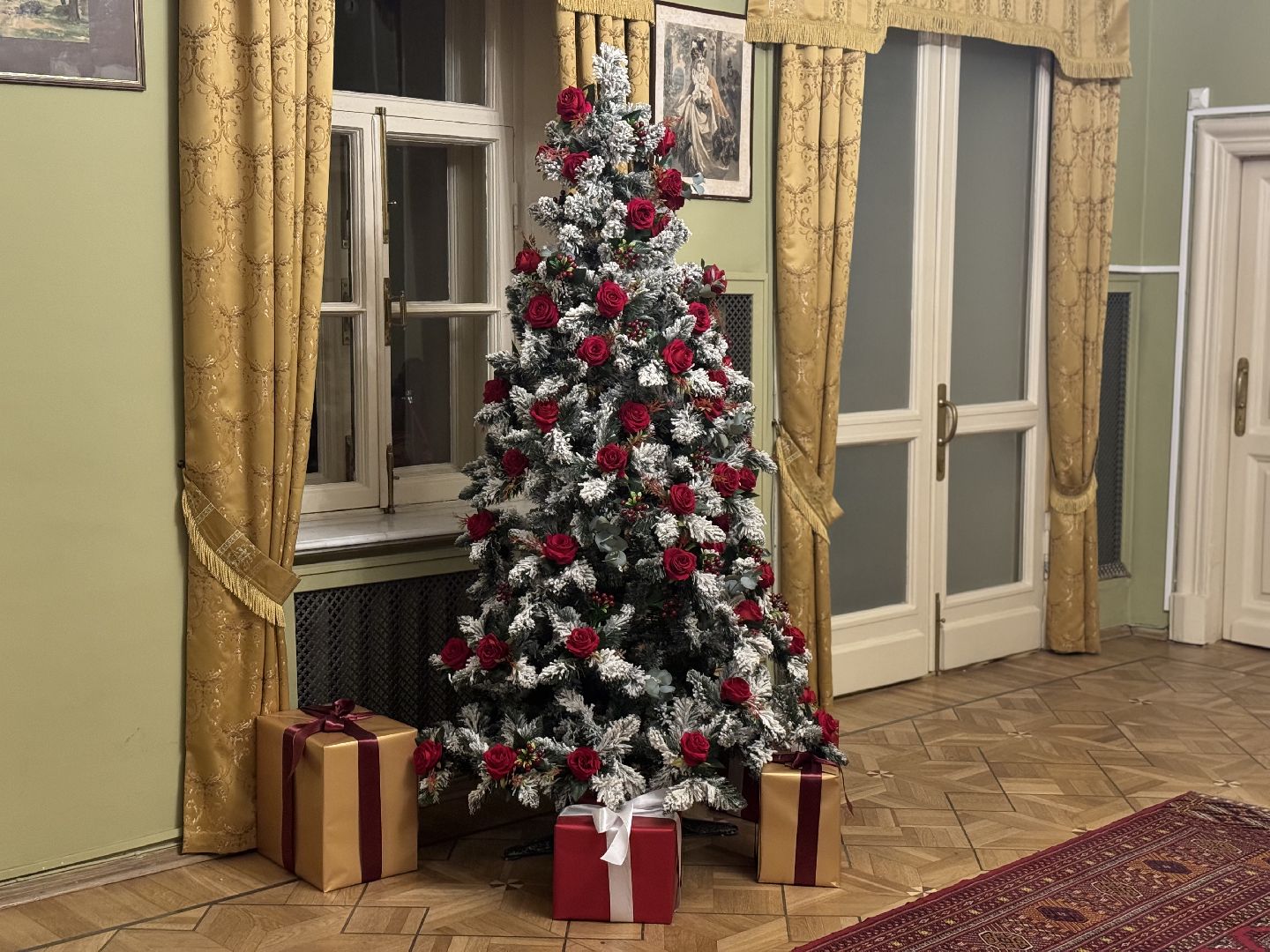 Кинопоказ, Ленин, Усадьба Горки, музей заповедник горки ленинские, Премьера фильма,