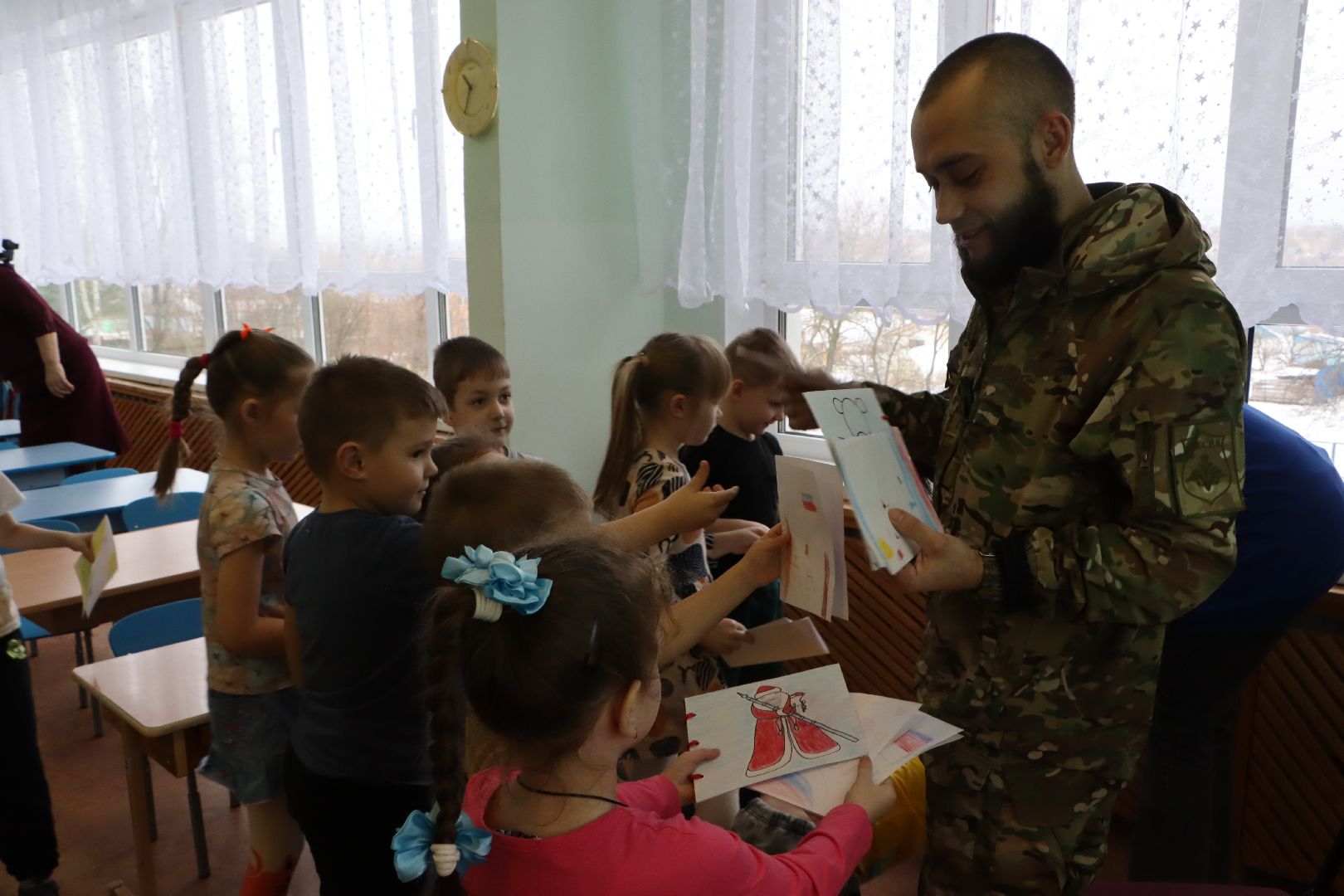 серебряные пруды, сво, дети, поддержка, вертикалка,