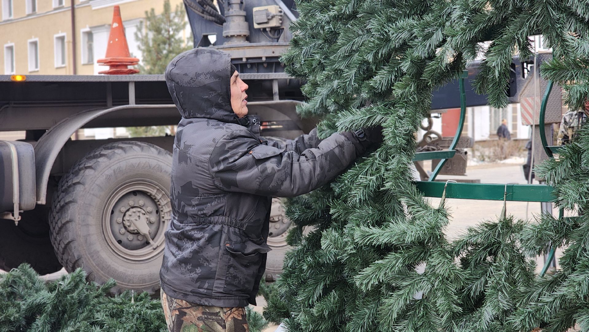 благоустройство, новогодняя елка, Лосино-Петровский,