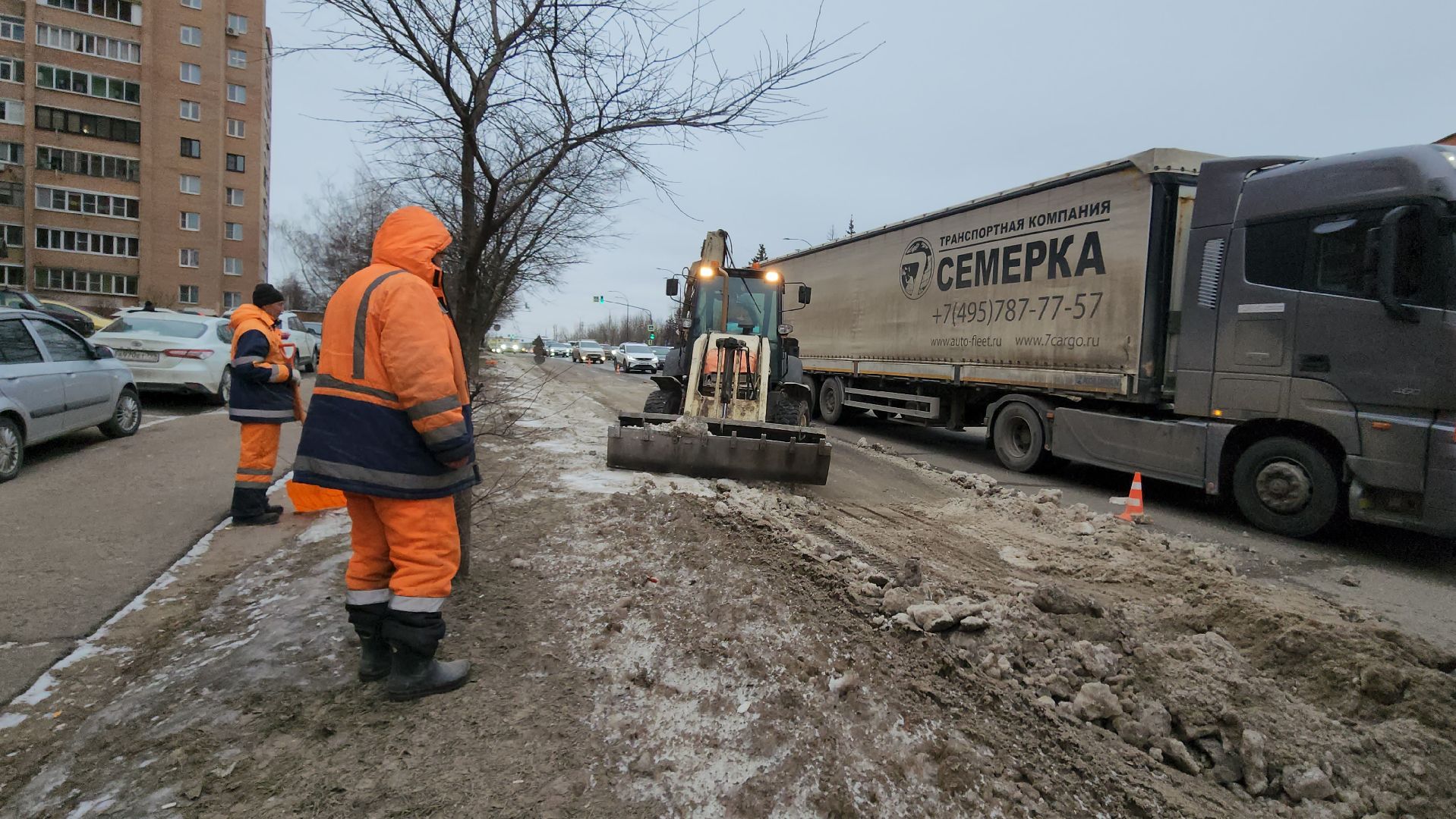 Чистка снега, уборка улиц, Истра, вертикалки,