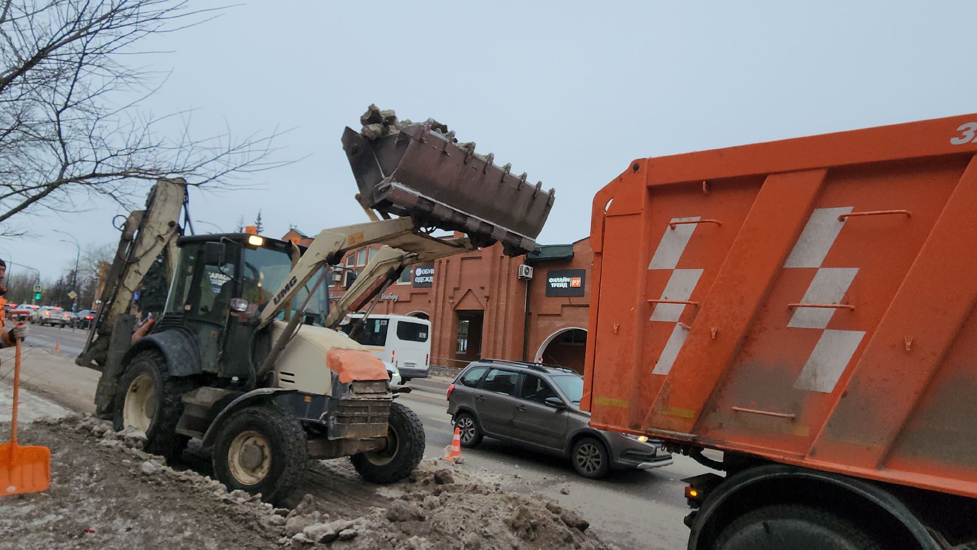 Чистка снега, уборка улиц, Истра, вертикалки,