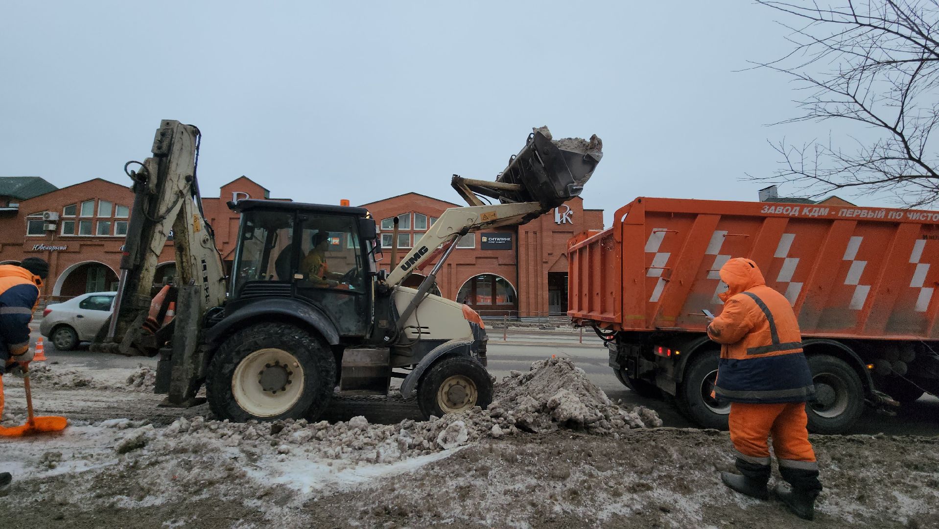 Чистка снега, уборка улиц, Истра, вертикалки,