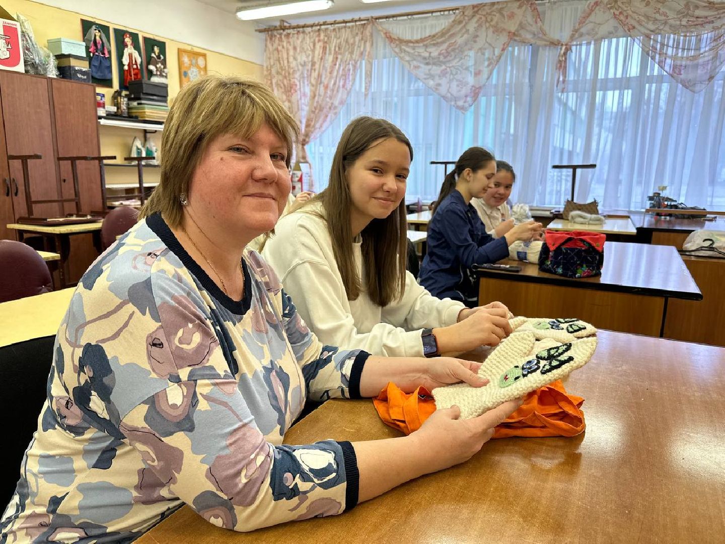 Учитель, творчество, изо,