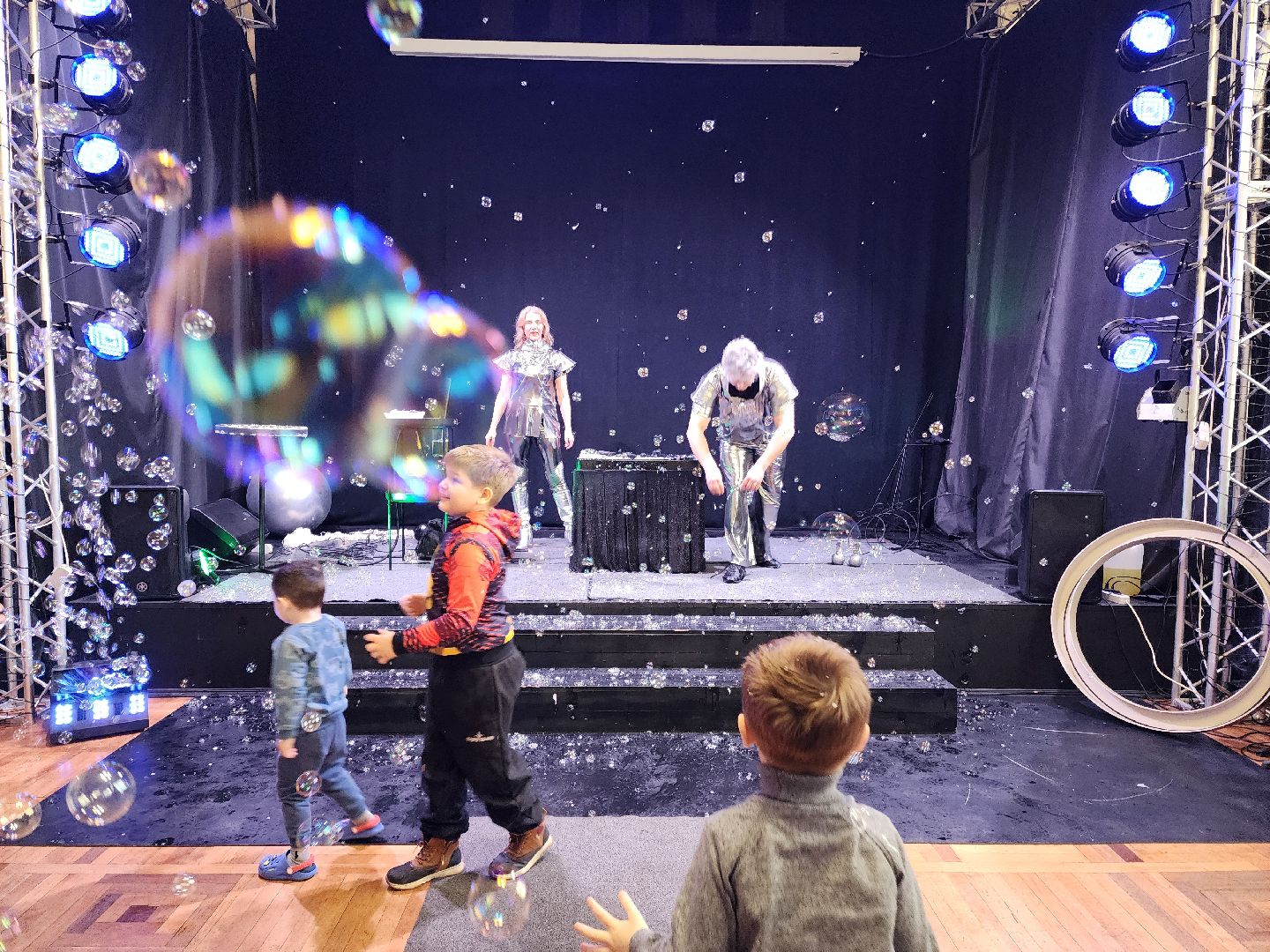 раменское, общество, шоу мыльных пузырей в дк победа,