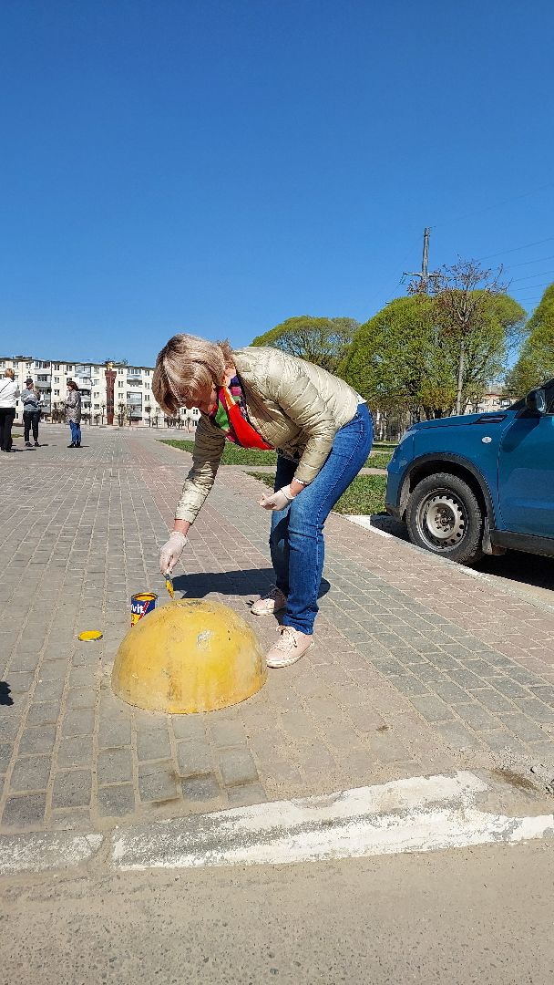 субботник, серпухов, благоустройство, социальная служба, уборка улиц, общеобщеобластной субботник, подмосковье,
