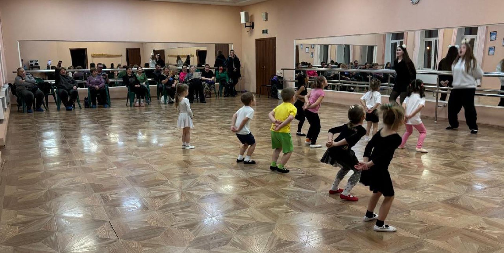 ритмика, студия, дом культуры, дети, малыши, танец, дошколята, дошкольное образование,