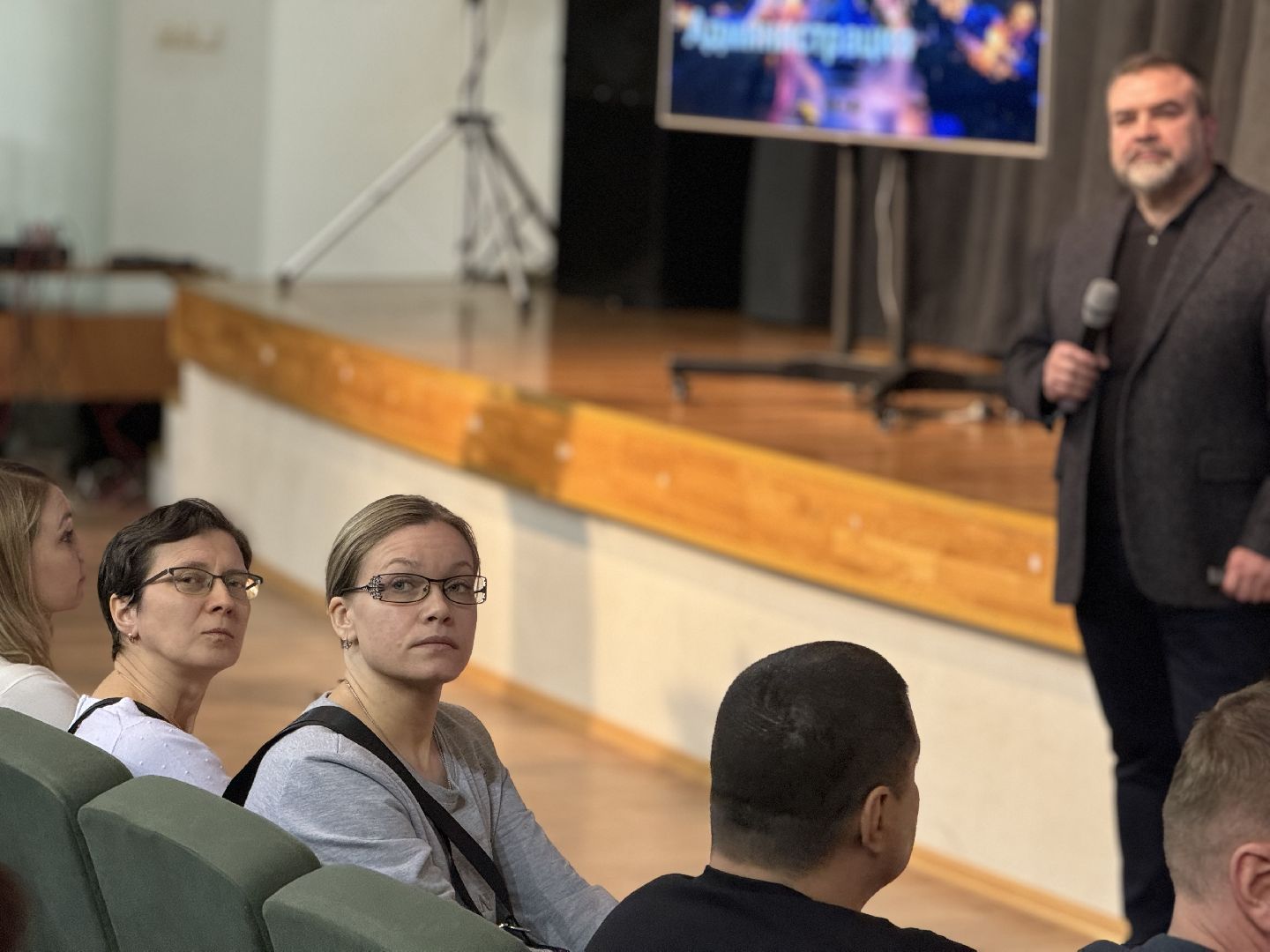 выездная администиация, реконструкция дороги, власть и общество, ленинский городской округ,