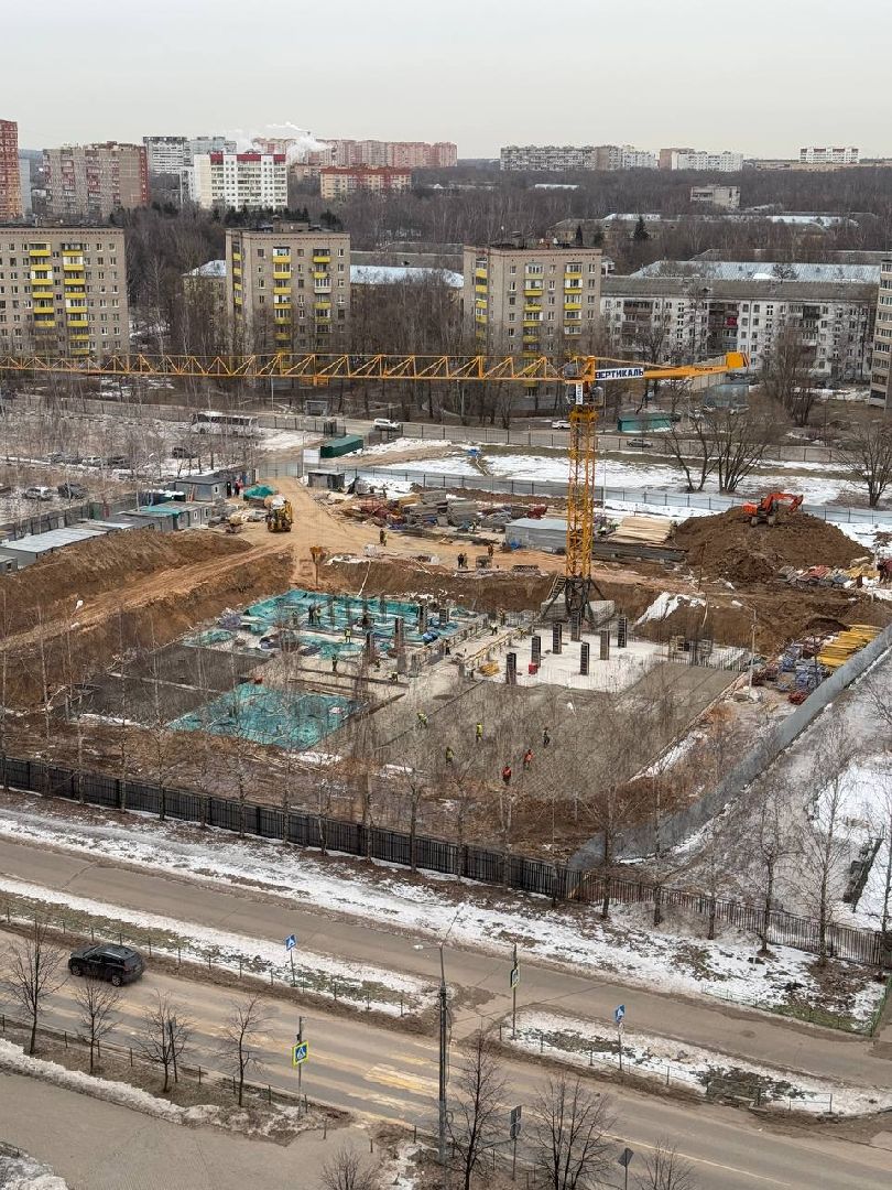 фок с бассейном, Лобня, Строительство, вертикалки,