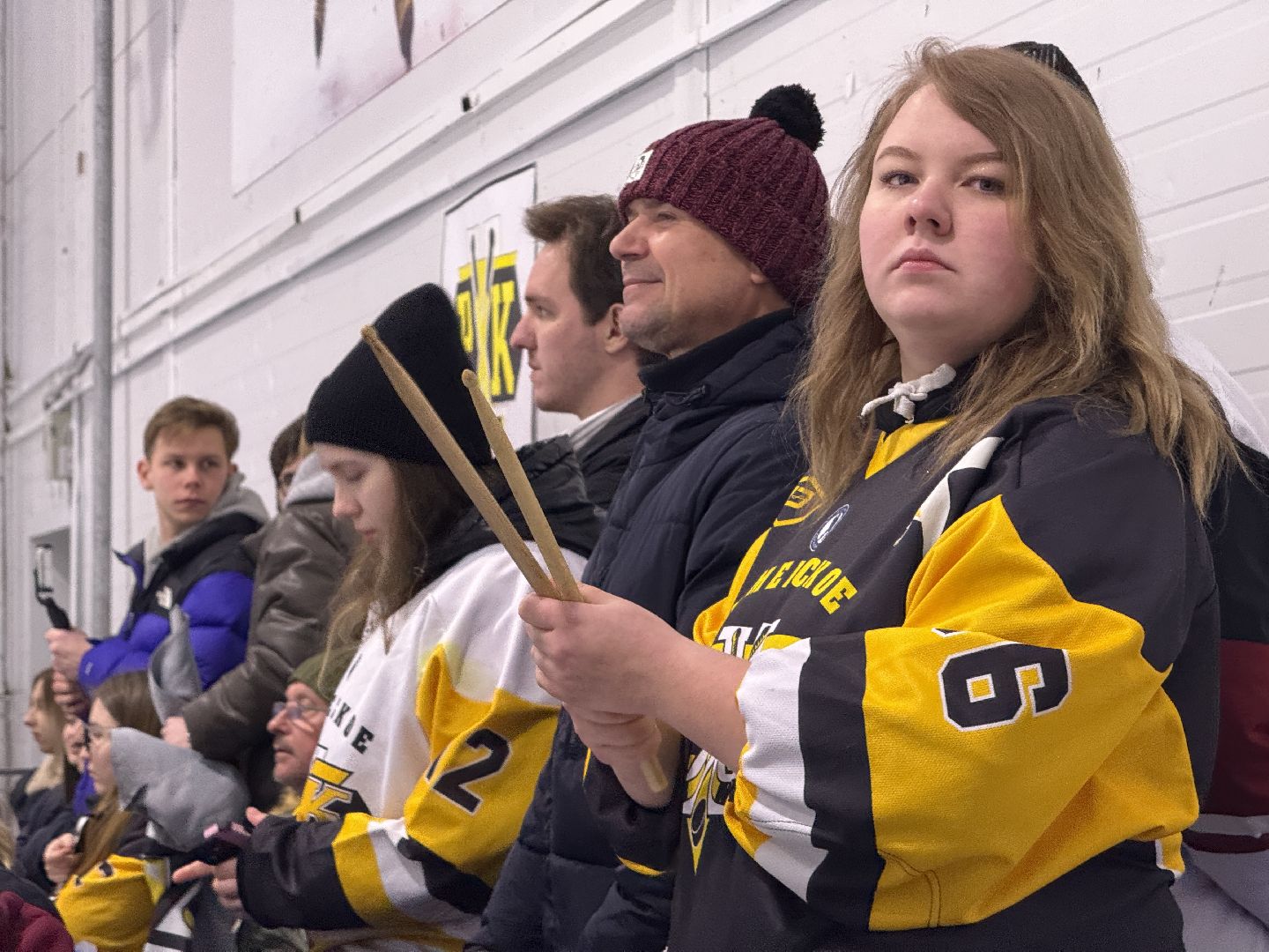 хоккей, ледовая арена, ледовая арена имени лутченко, раменское, рхк,