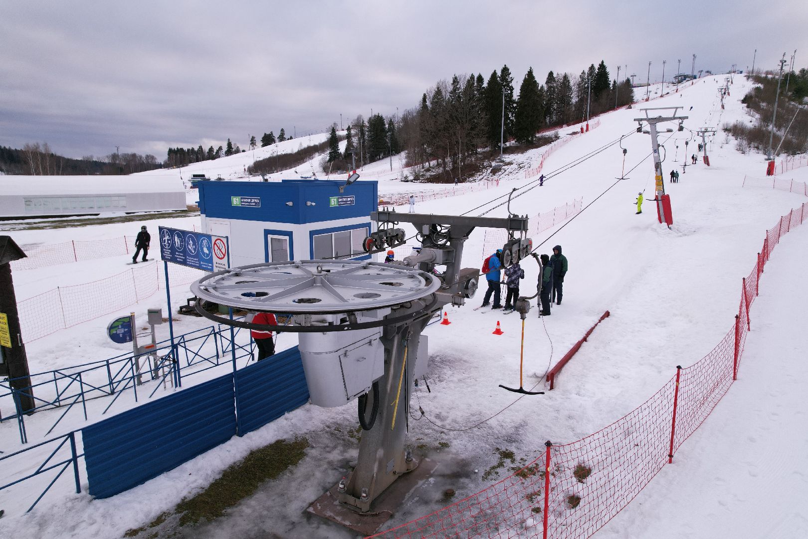 видео с коптера, горнолыжный спорт, дмитров,