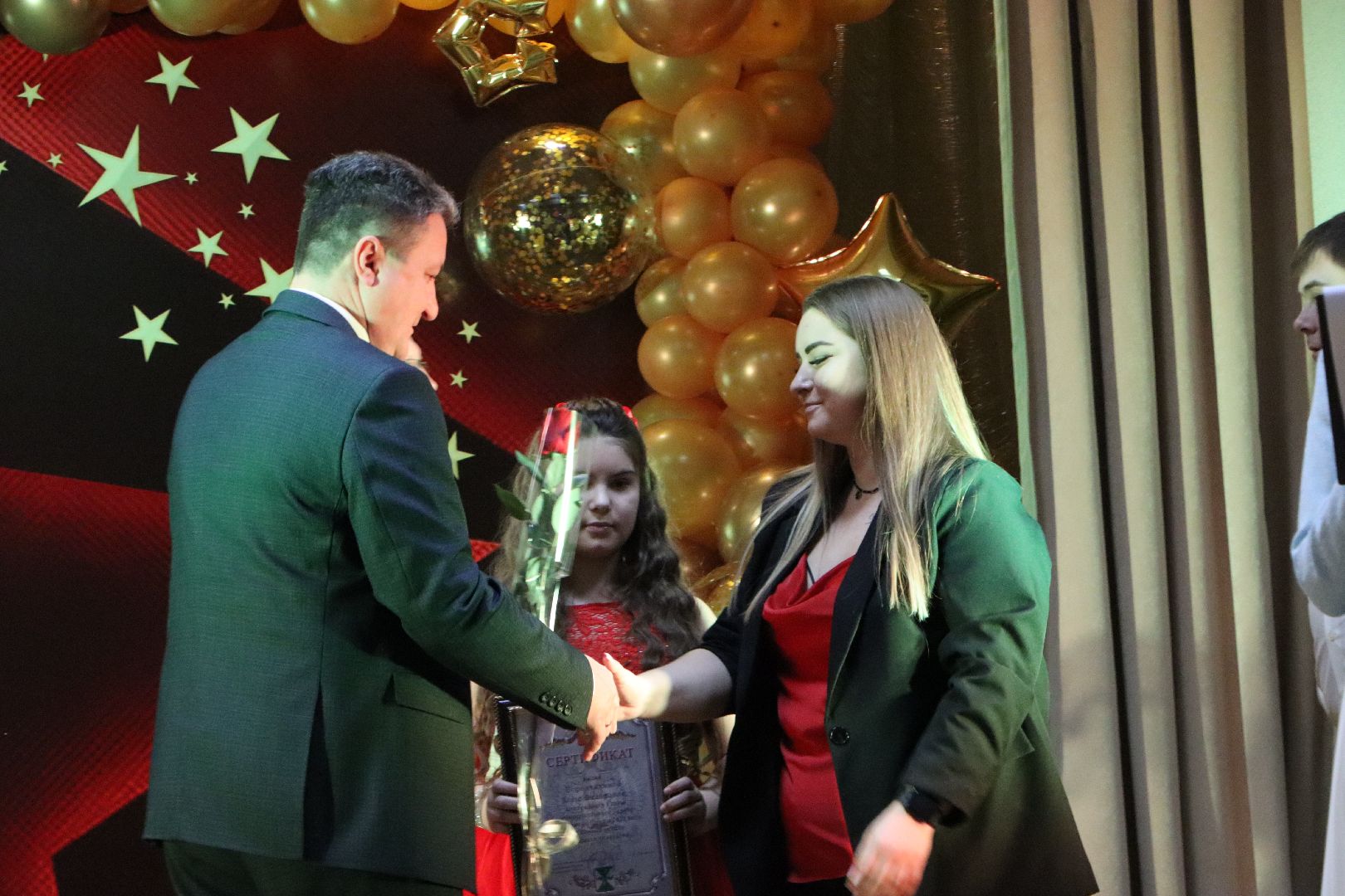 Стипендия главы 2025, Серебряные Пруды, образование, творчество, спорт,