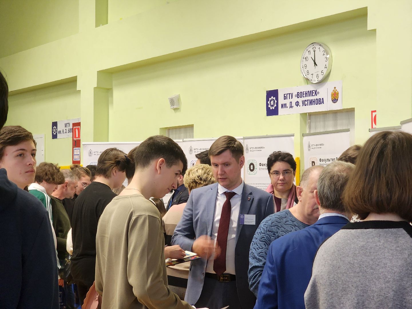 Коломна, день открытых дверей, школьники,