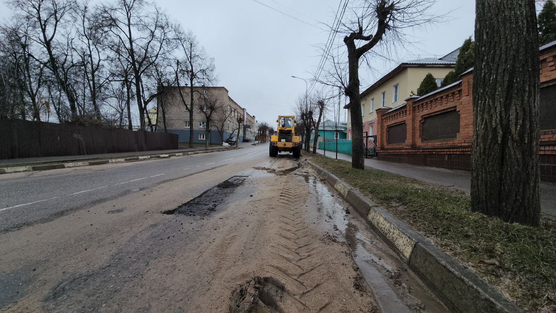 серпухов, улица чехова, ямочный ремонт дорог, комбинат благоустройства, новый асфальт,