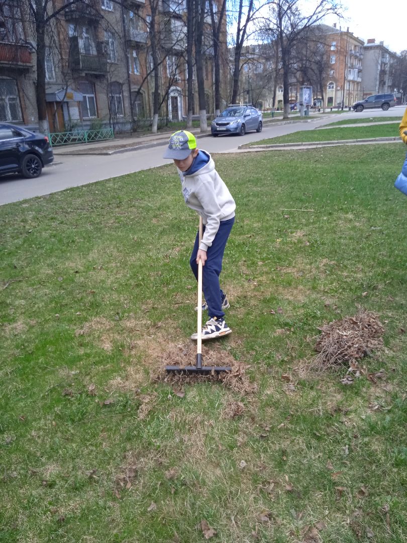 субботник, пионерский, бронепоезд, памятник, Москвич, монумент