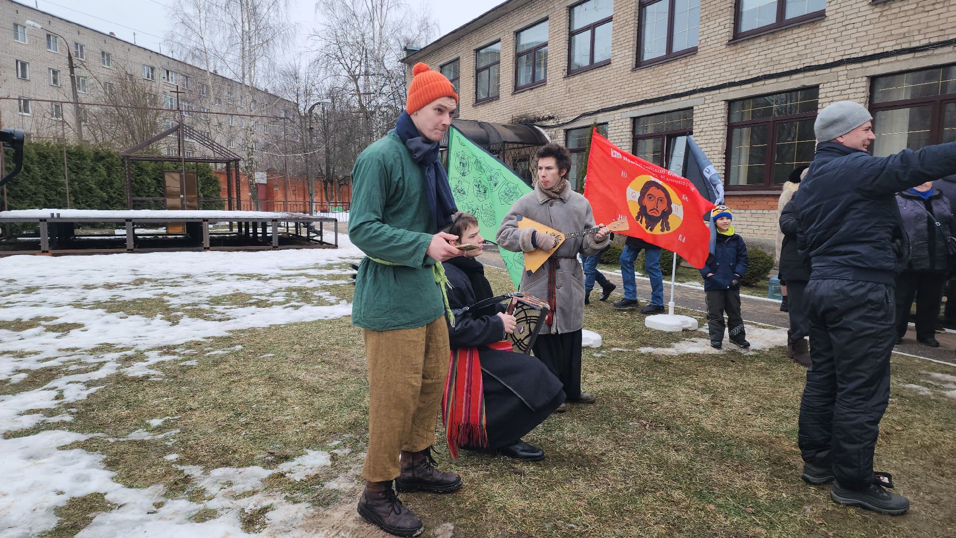 русский двор,русская община, Лобня,