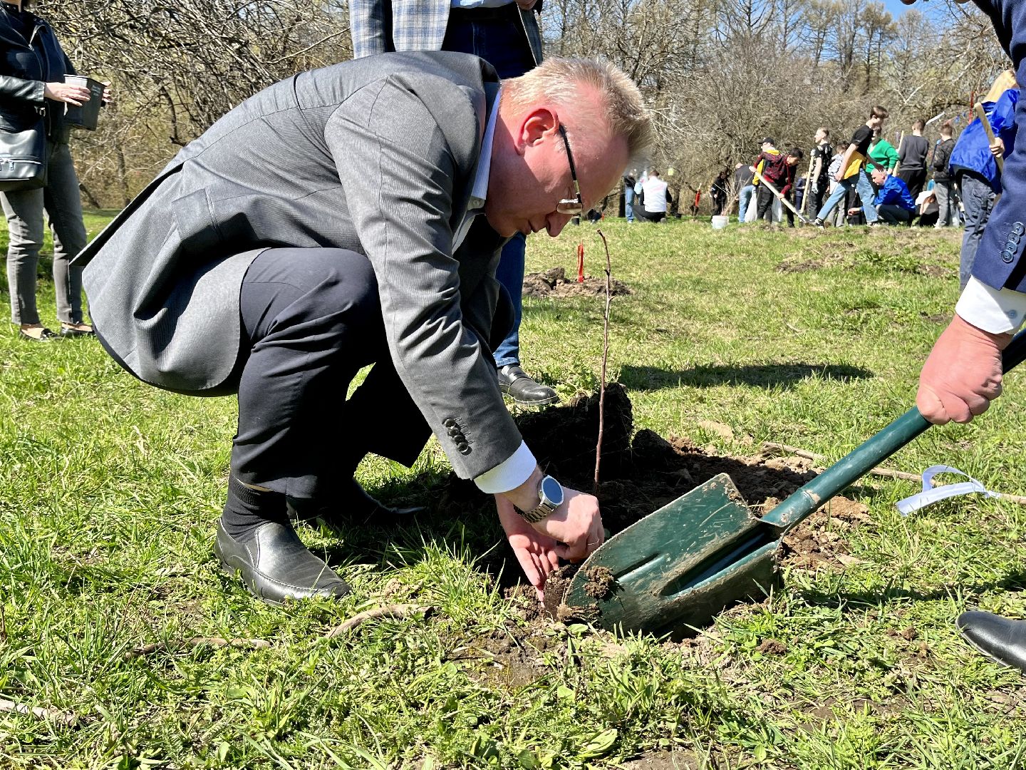 Наро-Фоминск. субботник, яблоневый сад, Наро-Фоминский городской округ