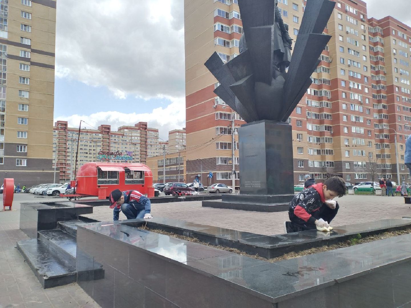 субботник, кадеты, памятник, Лосино-Петровский