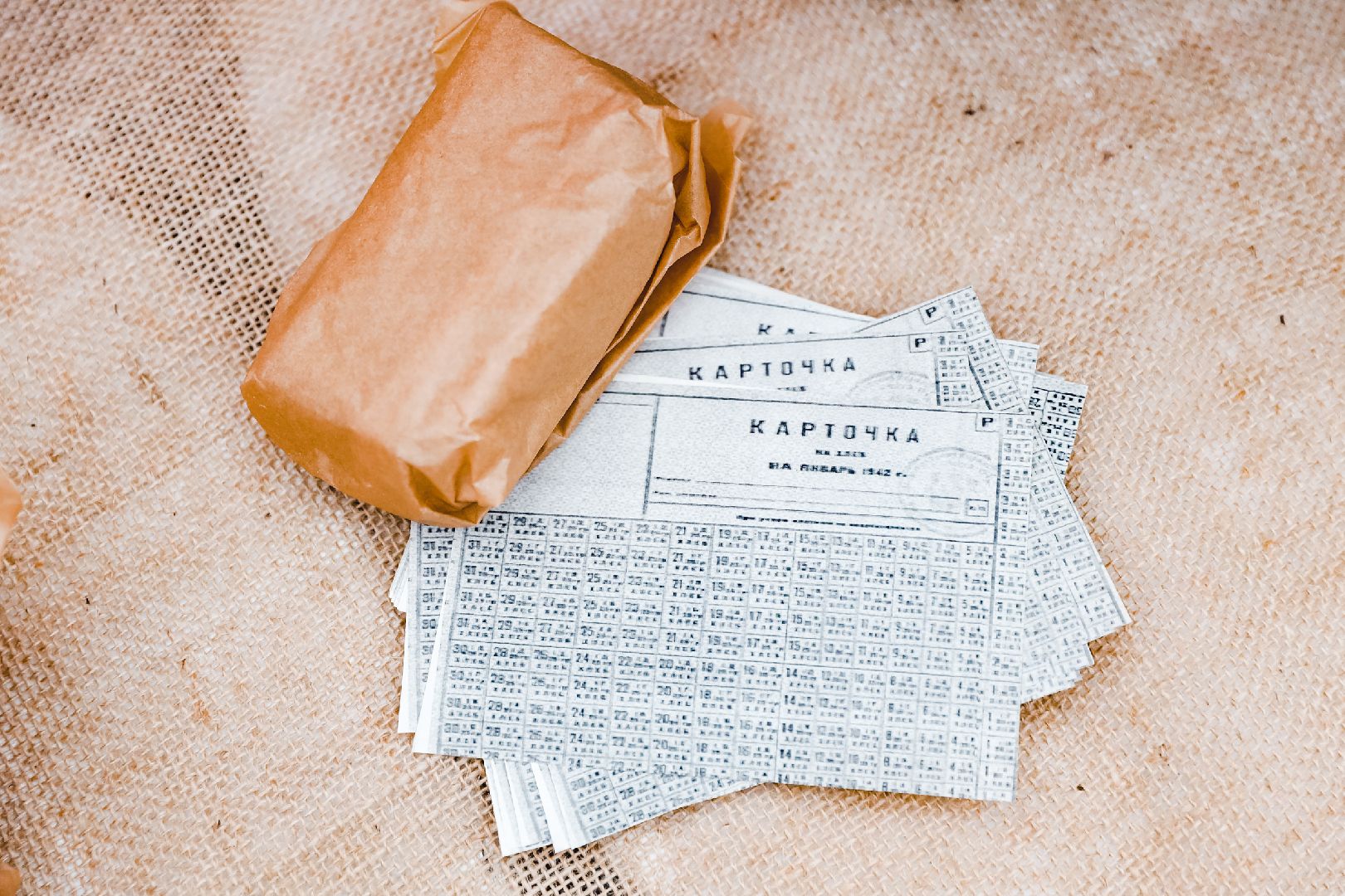 блокада ленинграда, хлеб, паек,
