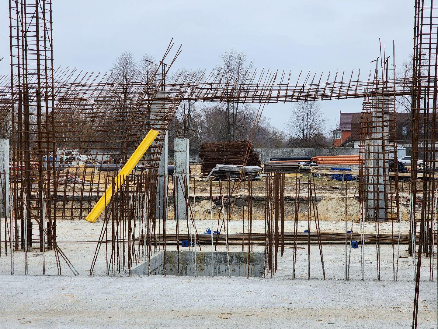 Луховицы, стадион в луховицах, спартак, вертикалки