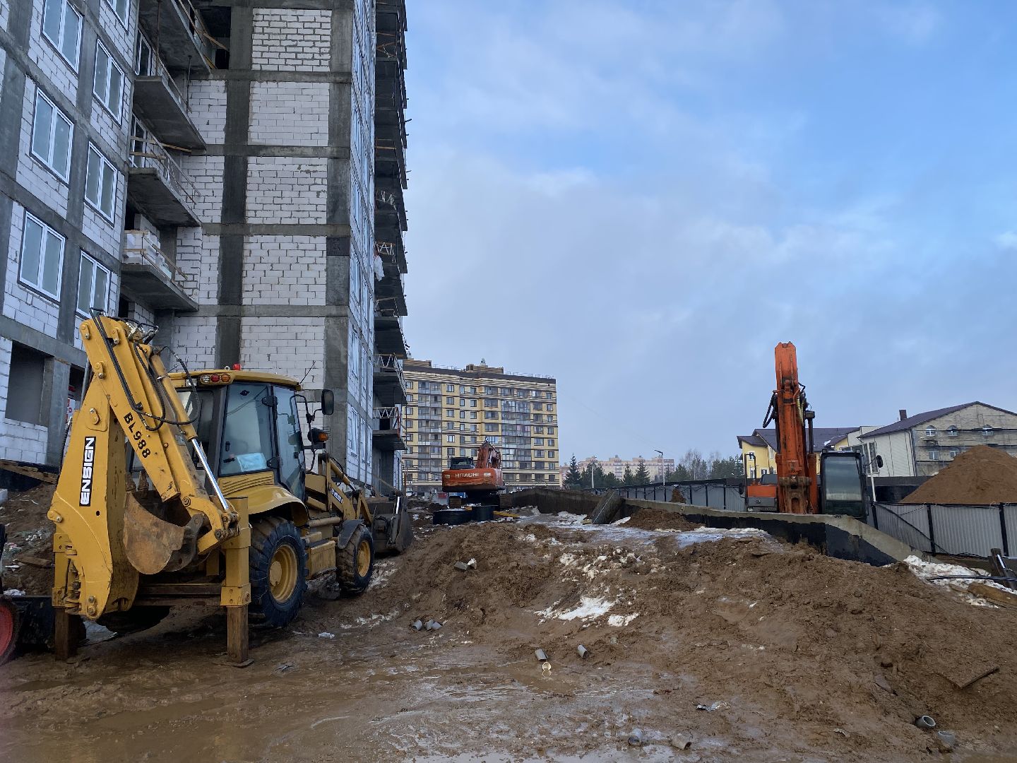 строительство, новое жилье, ключи от квартир, дома, вертикалки, переселенцы,