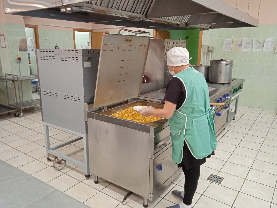 Жуковский, общество