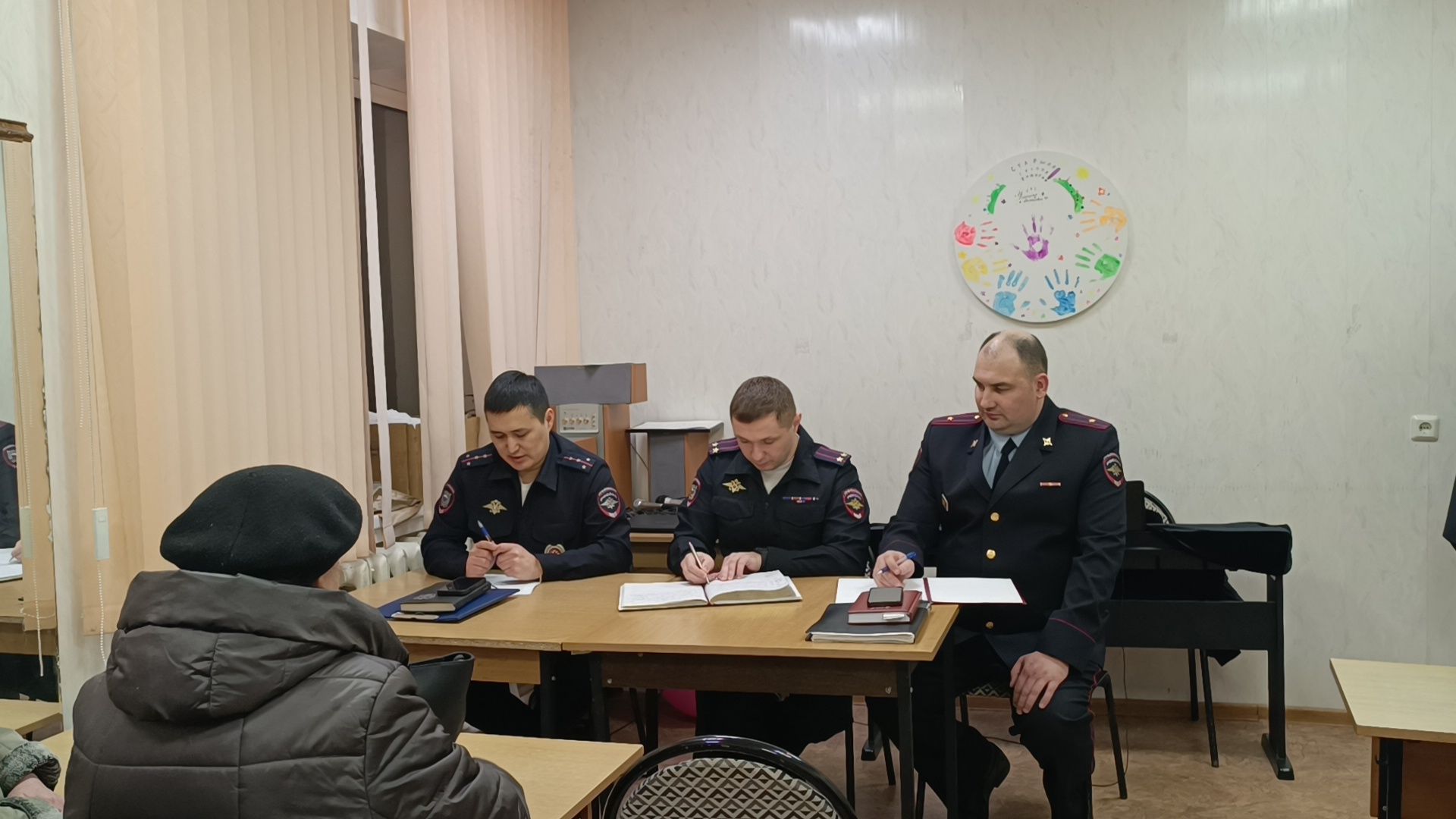 подростки, лобня, полиция, вертикалки,