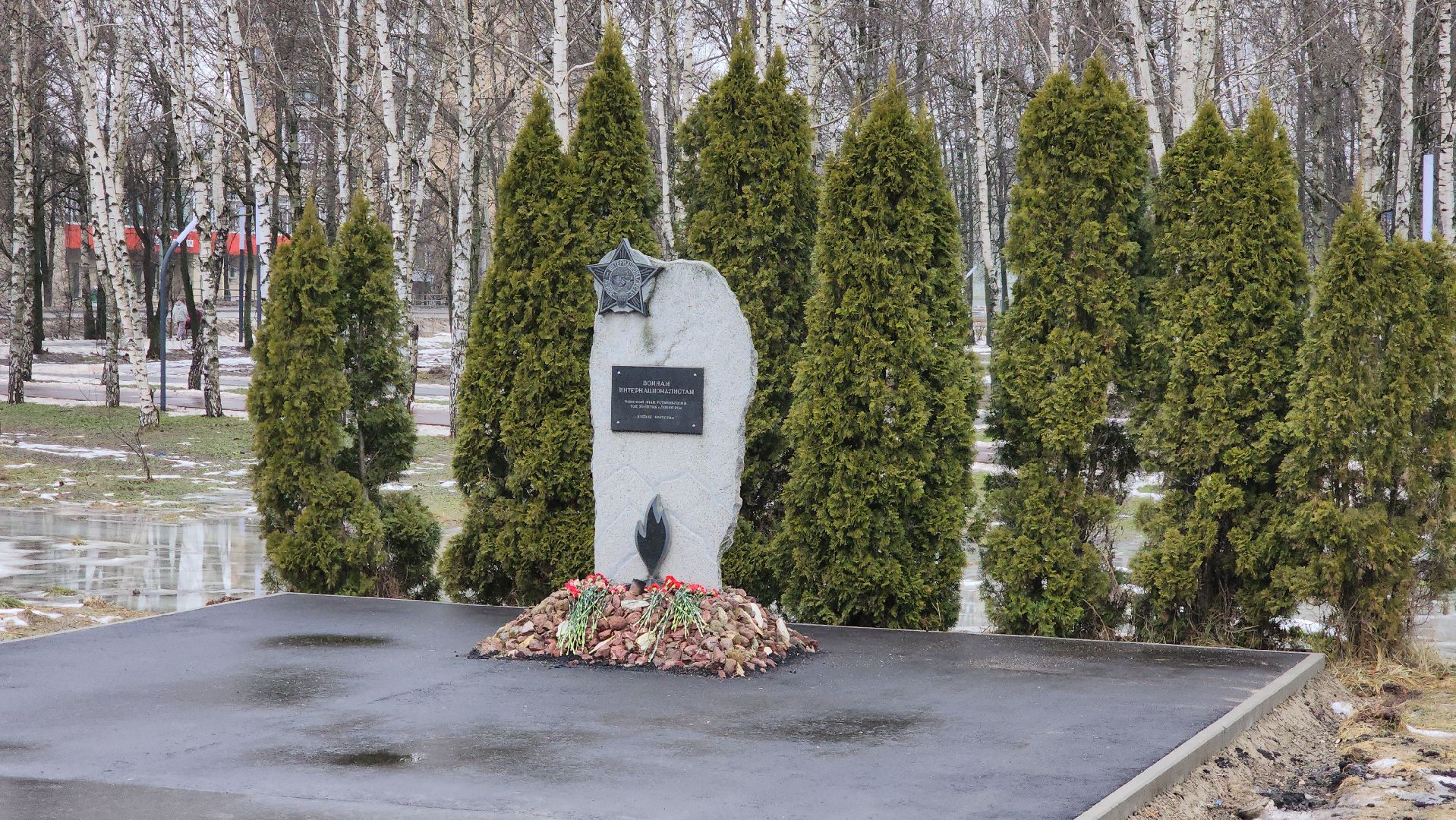 Звонница, Лобня, Лобненский парк, Мемориальная площадь, вертикалки,