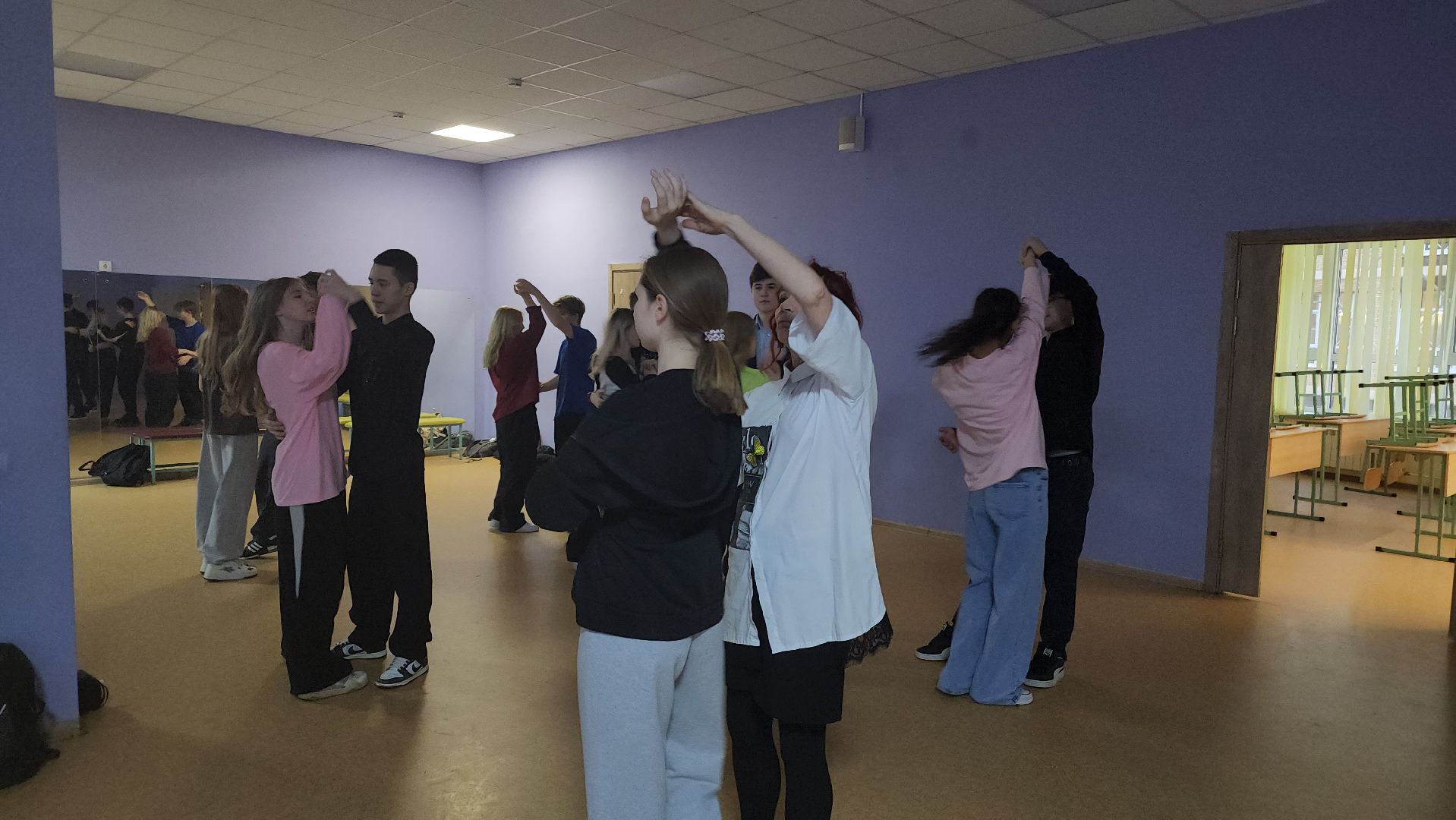 долгопрудный, 17 школа, Городской бал, выпускной, вальс, вертикалки,