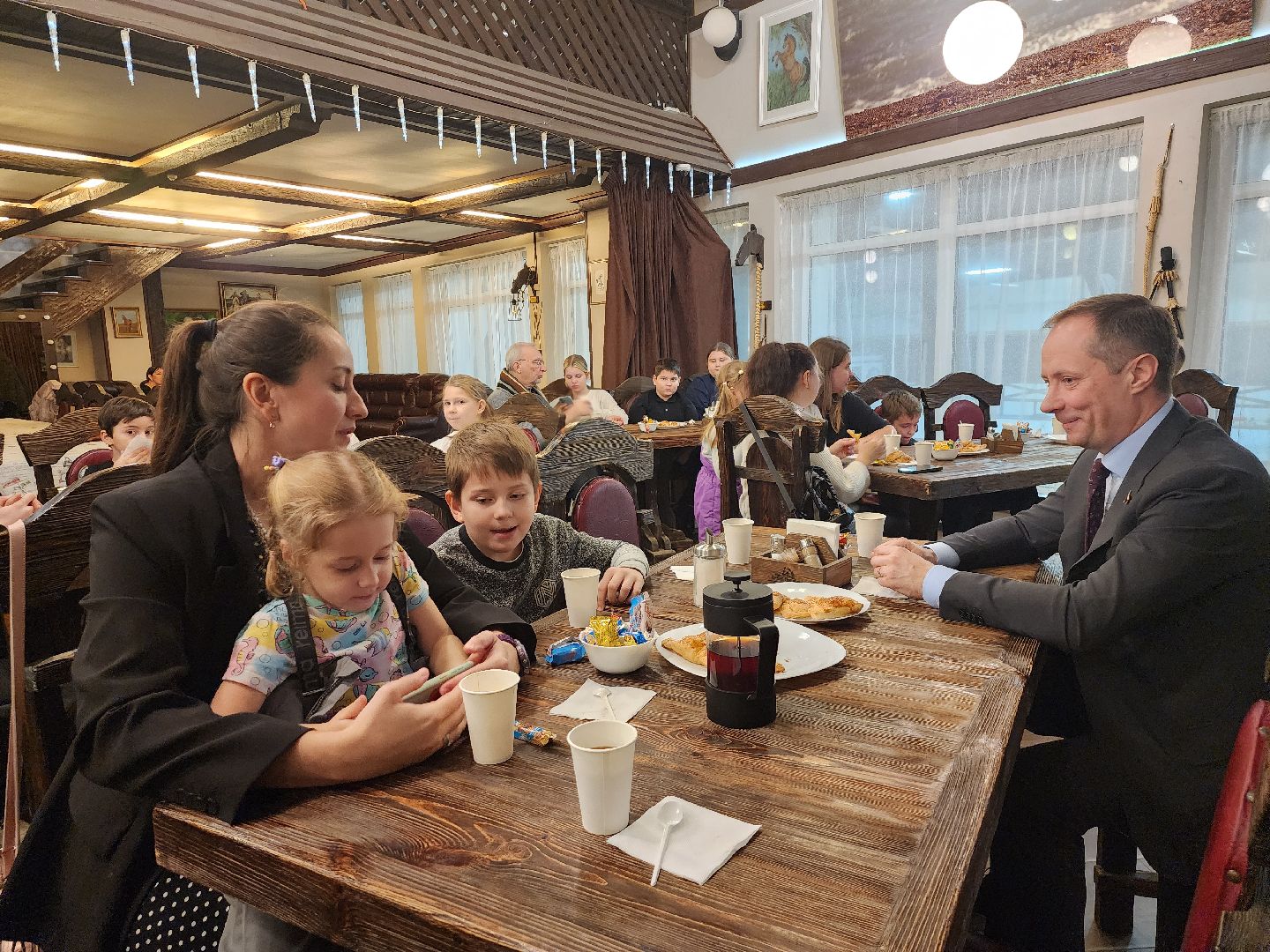 котельники, сшор белка, лошади, конюшня, катание на лошадях, вертикалки,