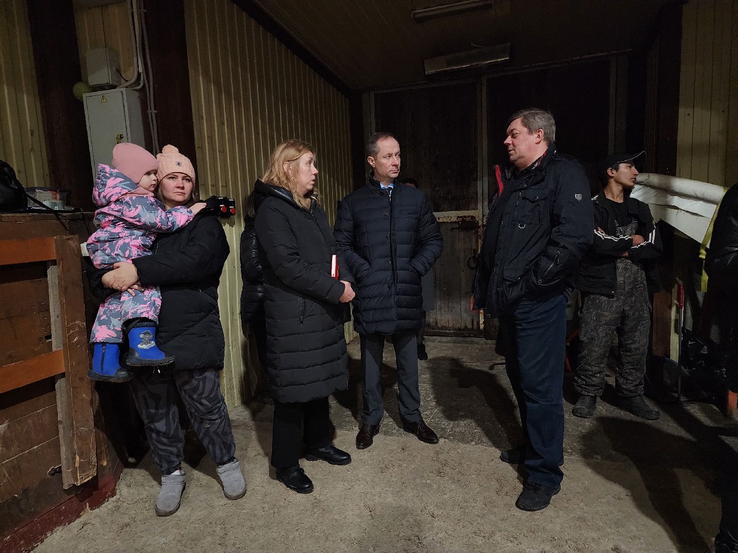 котельники, сшор белка, лошади, конюшня, катание на лошадях, вертикалки,