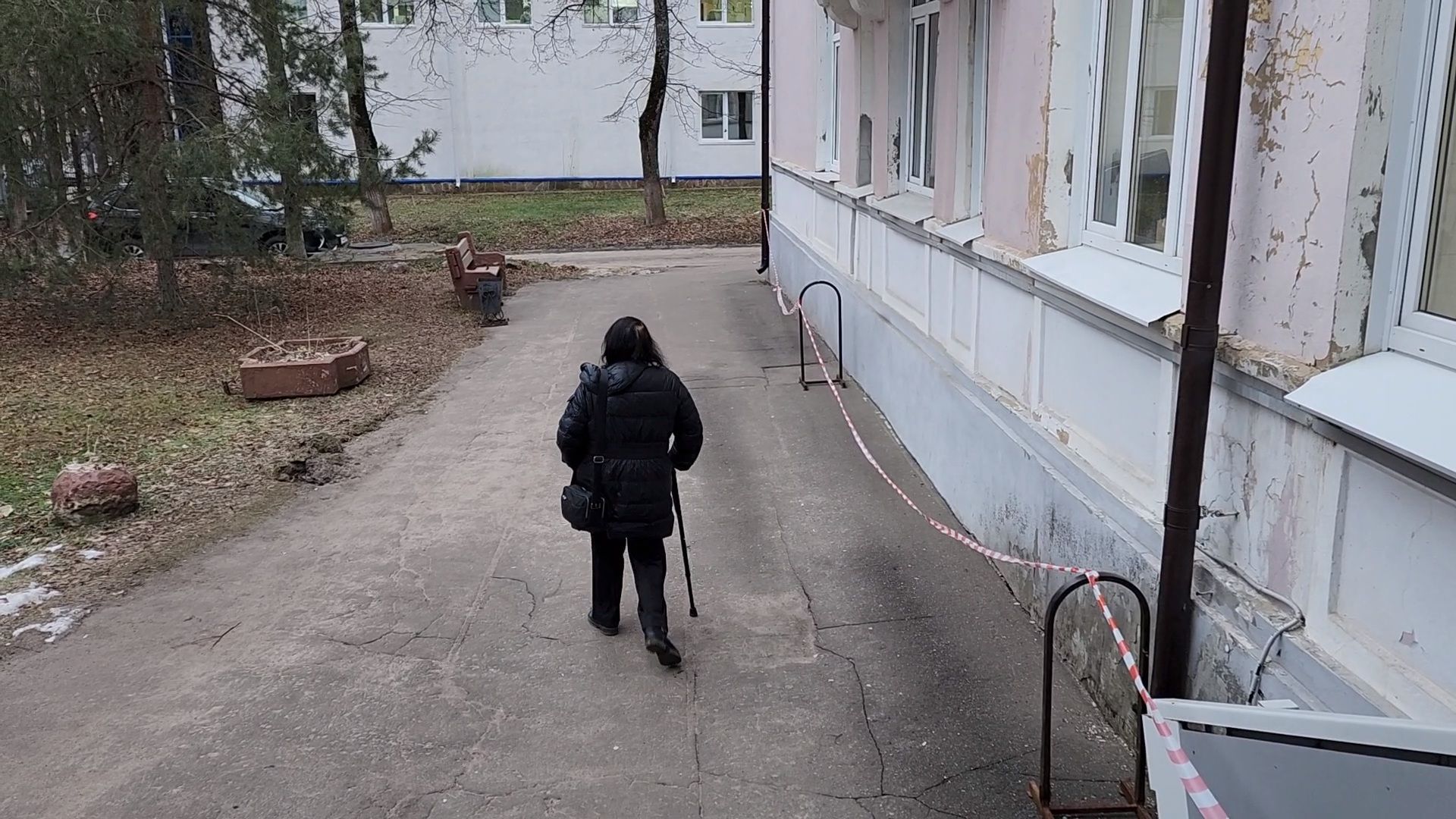 Чехов, Чеховская больница, поликлиника, улица Пионерская 2, кабинет для маломобильных граждан, медицинская помощь маломобильным гражданам, врачи узких специализаций, главный врач Андрей Попов,