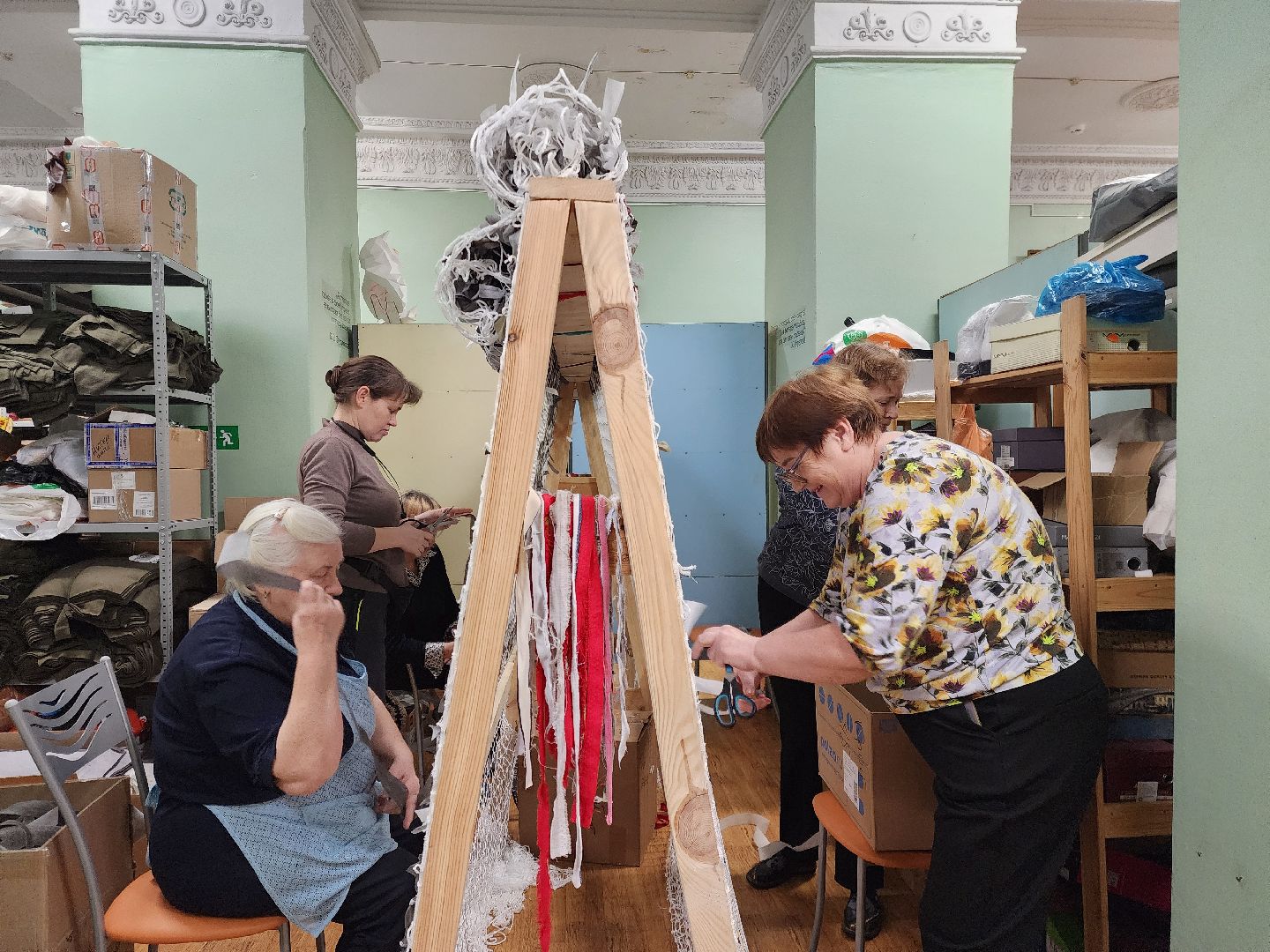 электросталь, гуманитарная помощь, сбор помощи, гуманитарка, волонтеры, общество,