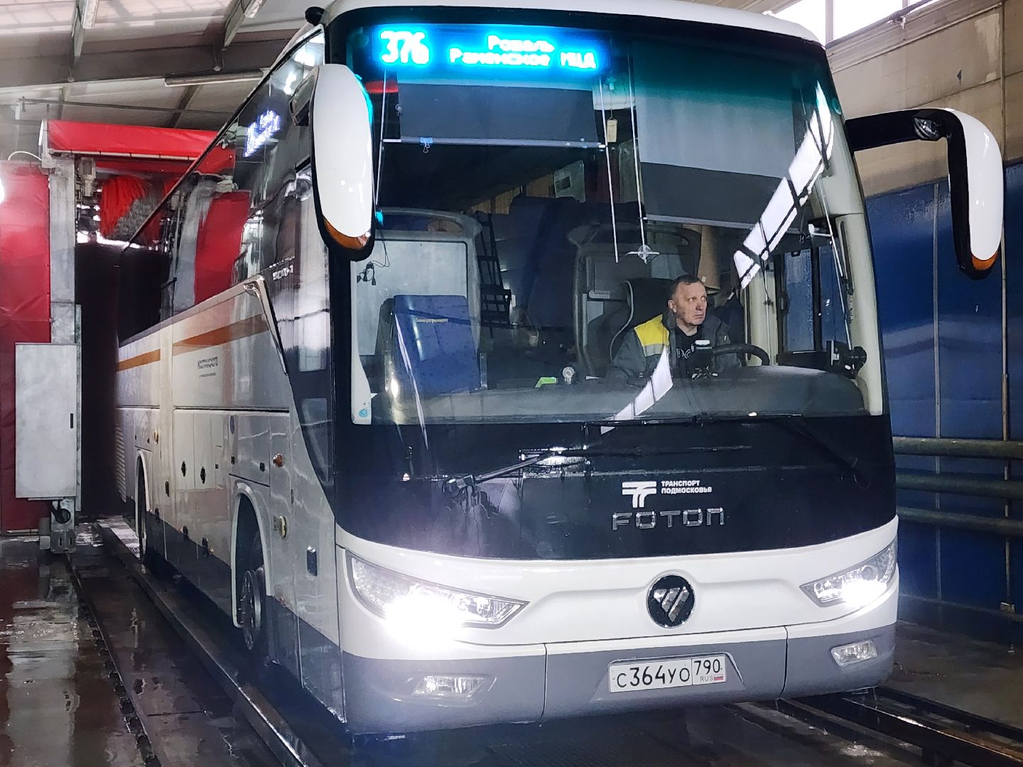 автобусы, мойка, пассажиры, вертикалки,