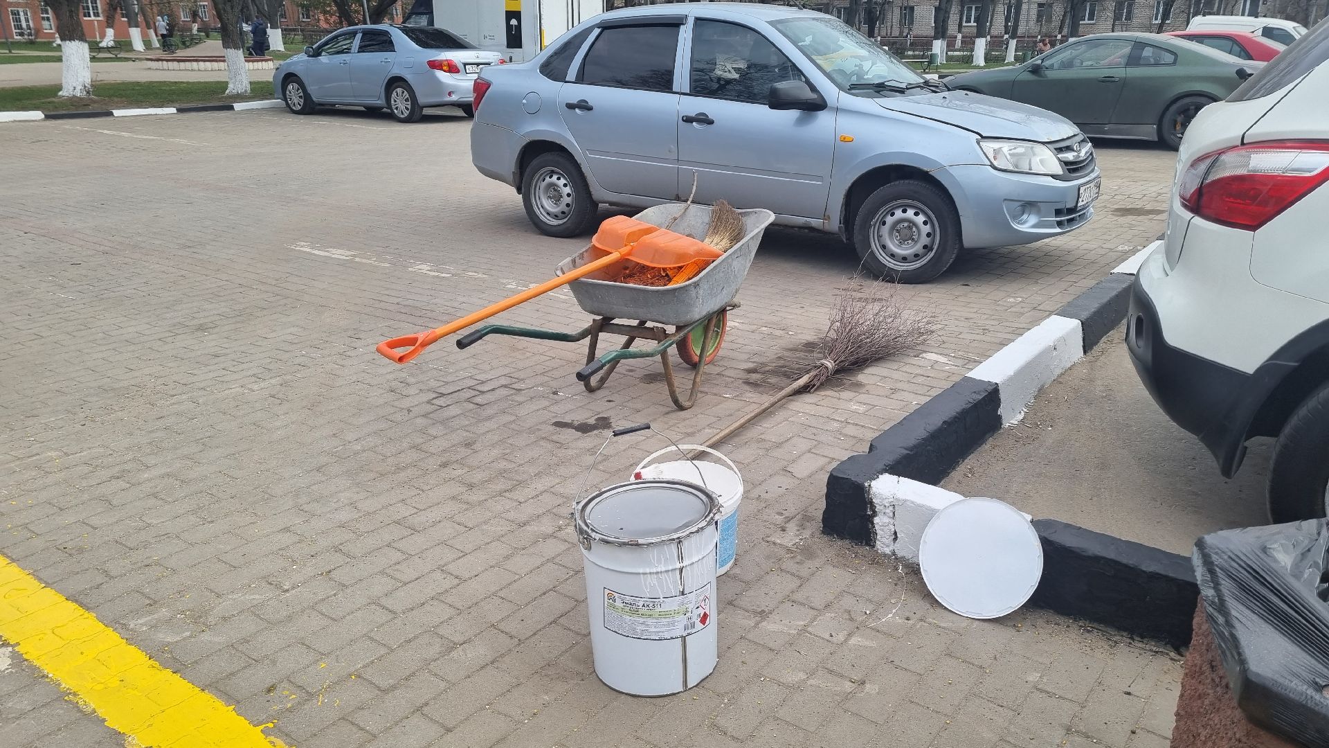 Подмосковье, Ивантеевка, субботник