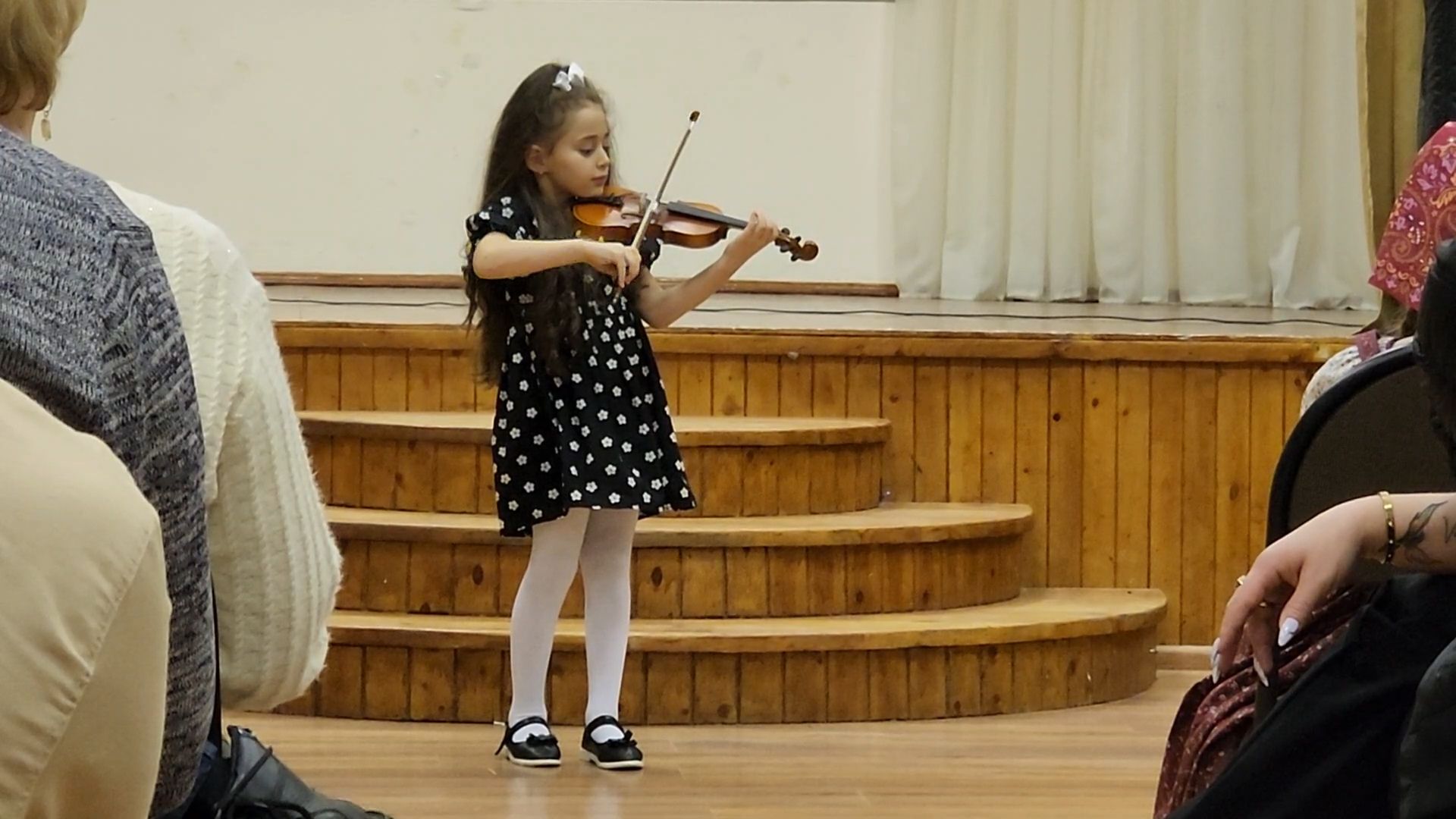 вертикалки, Бронницы, Детская школа искусств, Концерт в детской школе искусств, Дети,