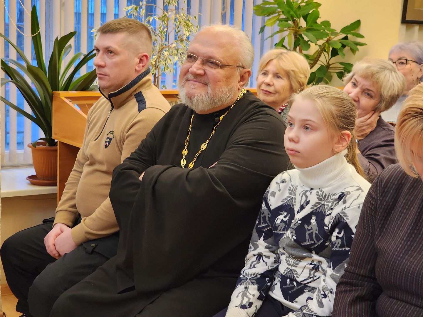 фрязино, сво выставка, ветеран боевых действий, открытие выставки, вертикалки,