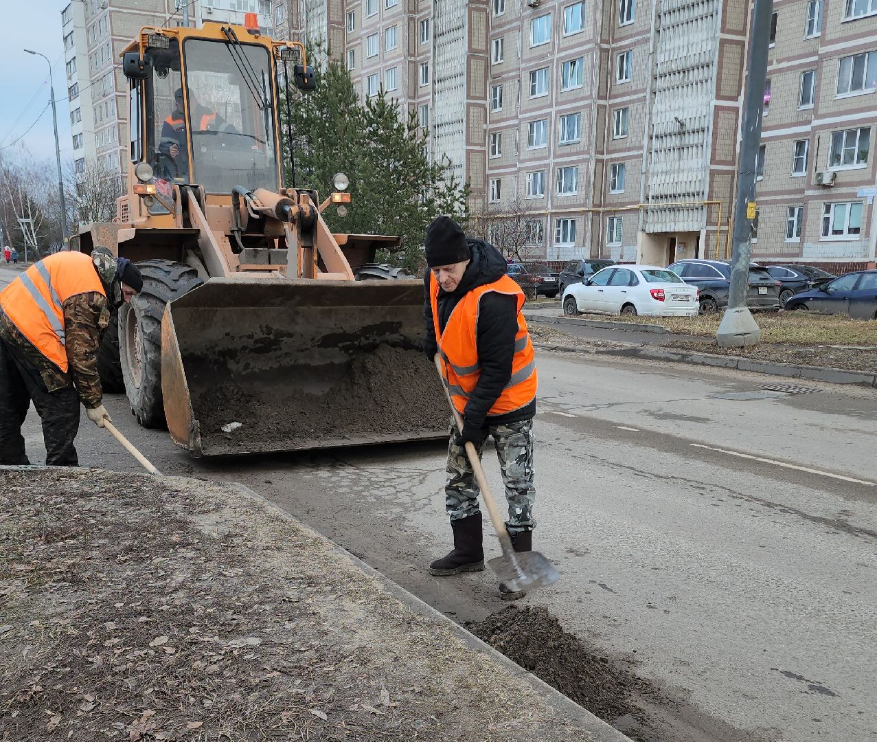 серпухов, подмосковье, уборка улиц,