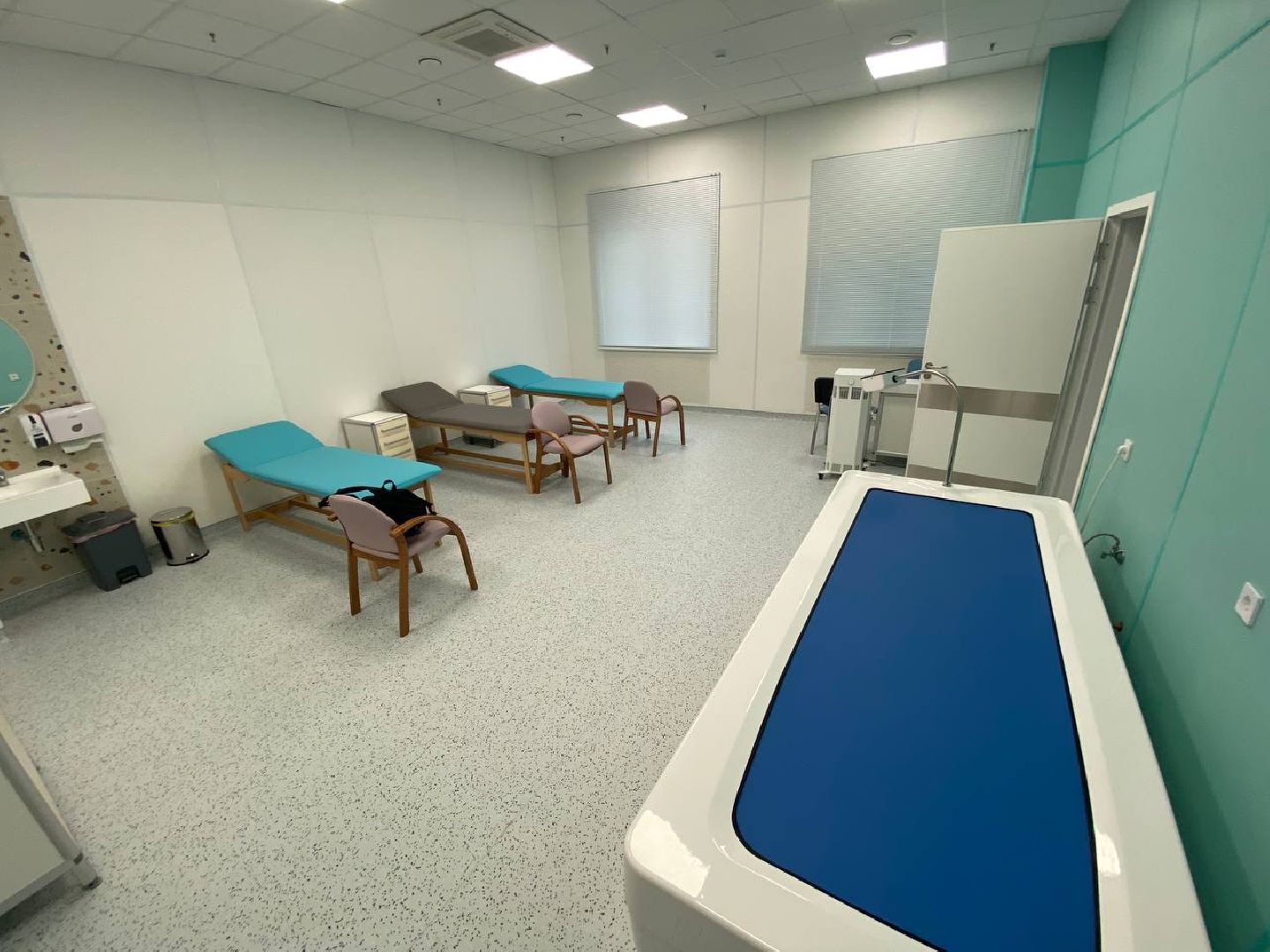 вертикалки, клиникарошаля, больницарошаля, реабилитация, детскаяреабилитация, реабилитациярошаля, детскийреабилитационныйцентр,