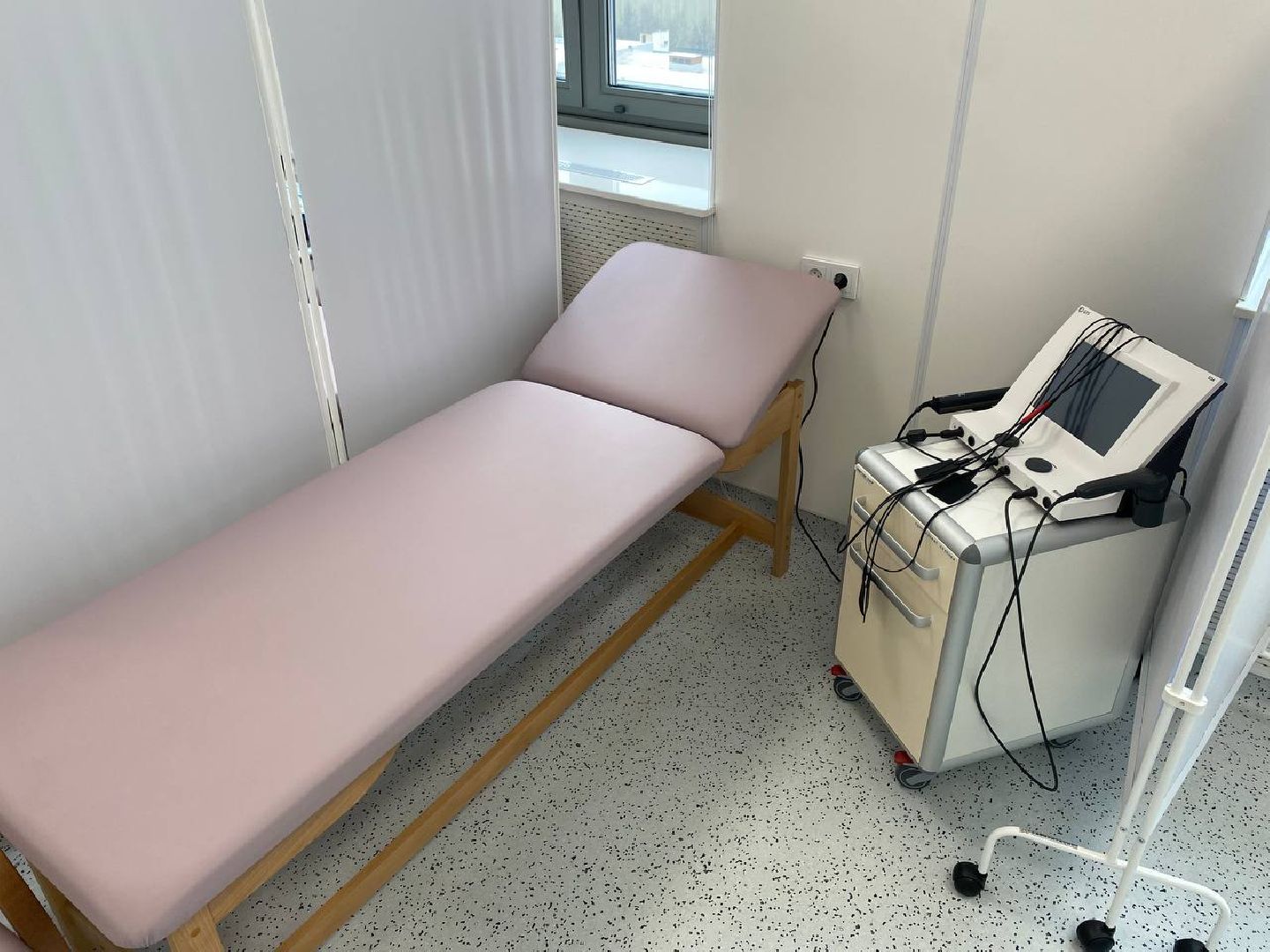 вертикалки, клиникарошаля, больницарошаля, реабилитация, детскаяреабилитация, реабилитациярошаля, детскийреабилитационныйцентр,