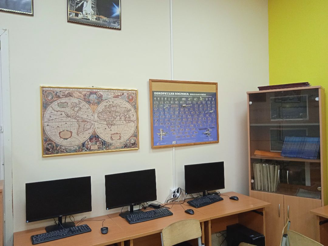 Жуковский, общество