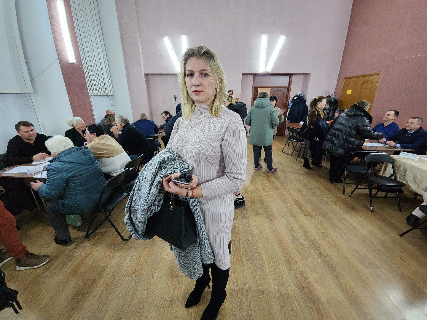 Чехов, село Шарапово, выездная администрация, деревня Дулово, подъездная дорога, центральная улица, дорожный ремонт, ямочный ремонт, глава округа михаил собакин, встреча с жителями, обращения жителей,