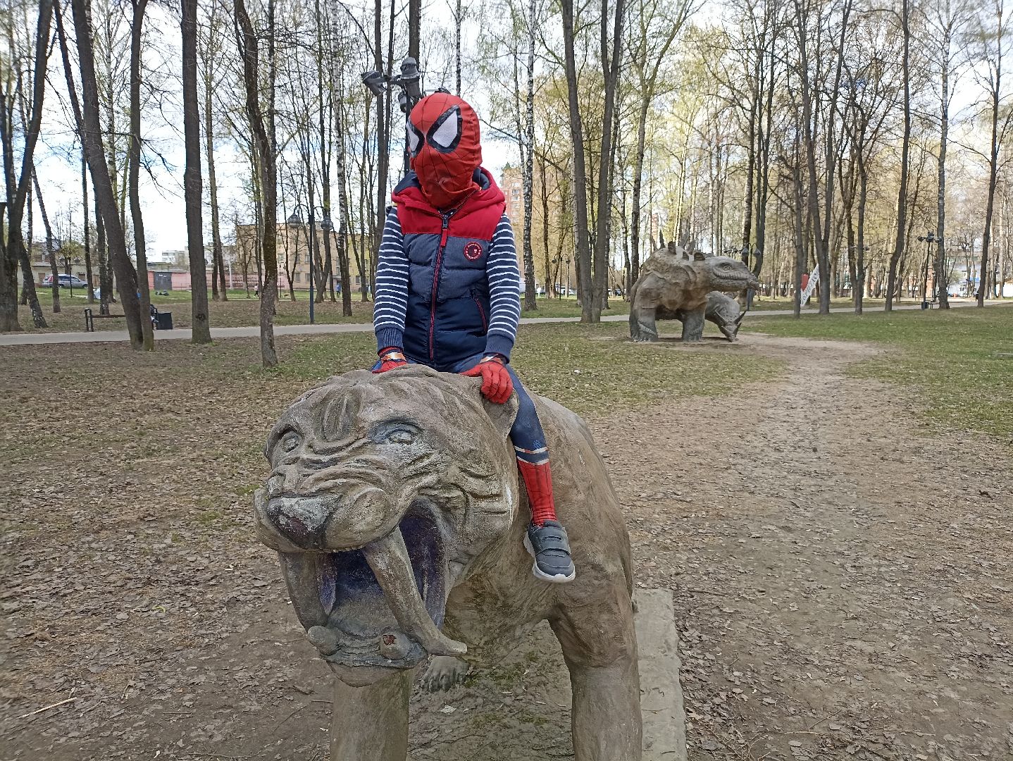 Серпухов, Подмосковье, субботник, уборка, супергерой