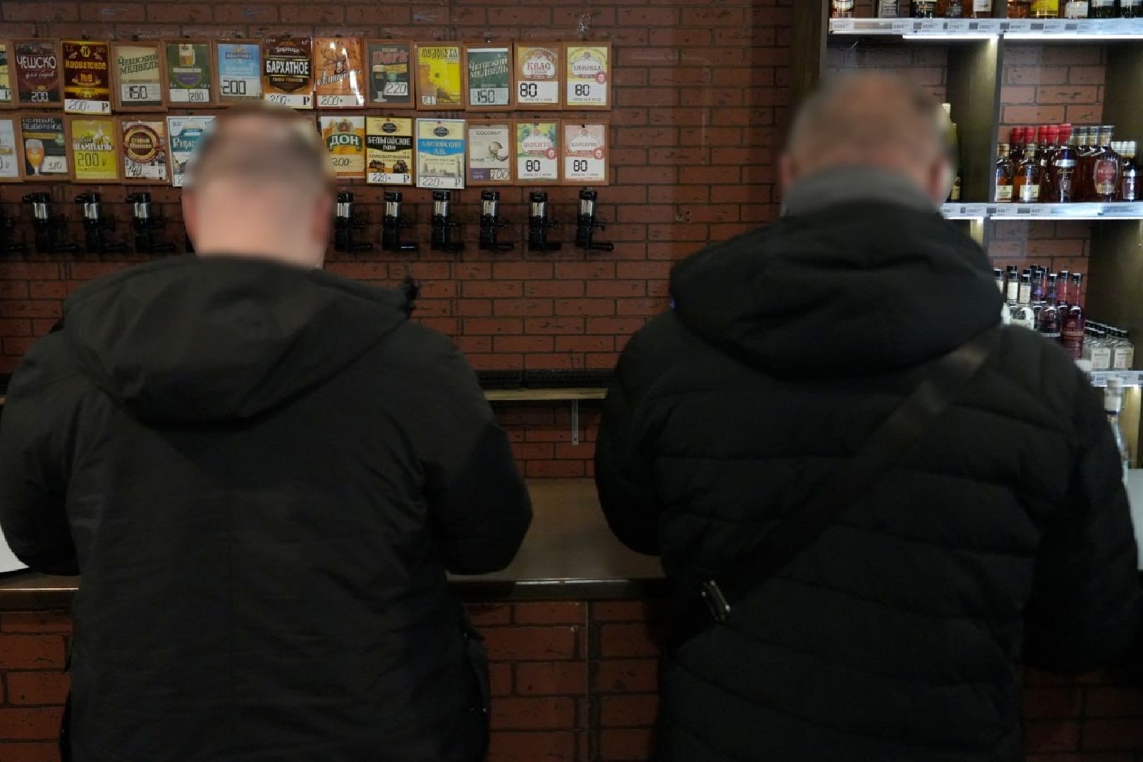 Полиция, Эксклюзив, Рейд, Сергиев Посад, Торговля алкоголем, Контрольная закупка, вертикалки,