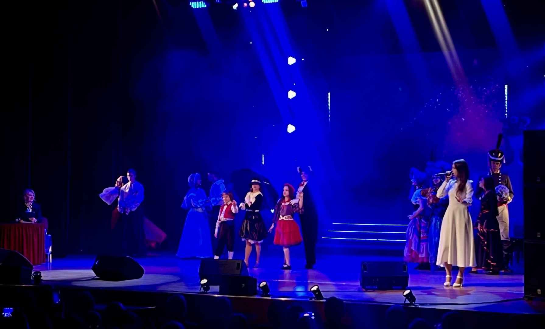 вертикалки, наро-фоминск, наро-фоминский городской округ, цдк звезда, максим дунаевский, музыкальный фестиваль,вертикалки,олег рожнов,