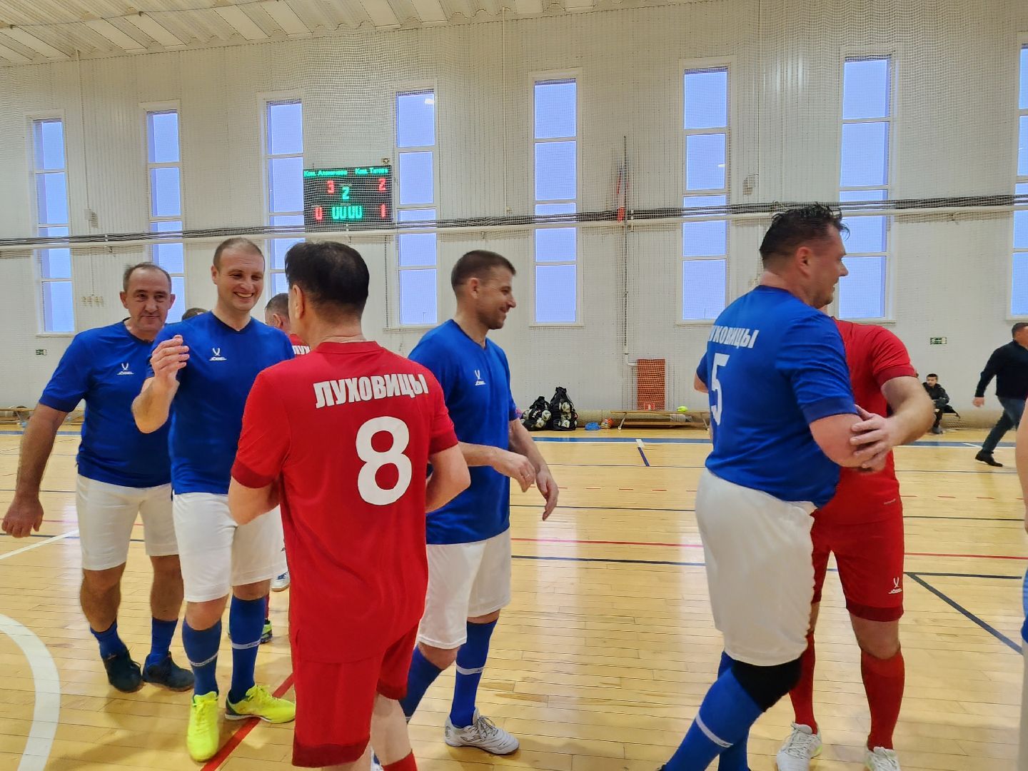 вертикалки, луховицы, ФОКБорзаковского, Спорт в Луховицах, футбол,