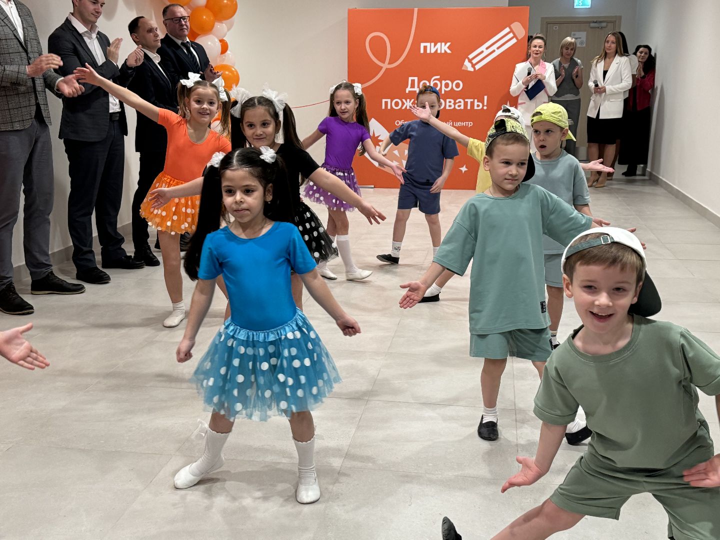 Детский сад, образовательный центр лидер, поселок боброво,нацпроект демография,