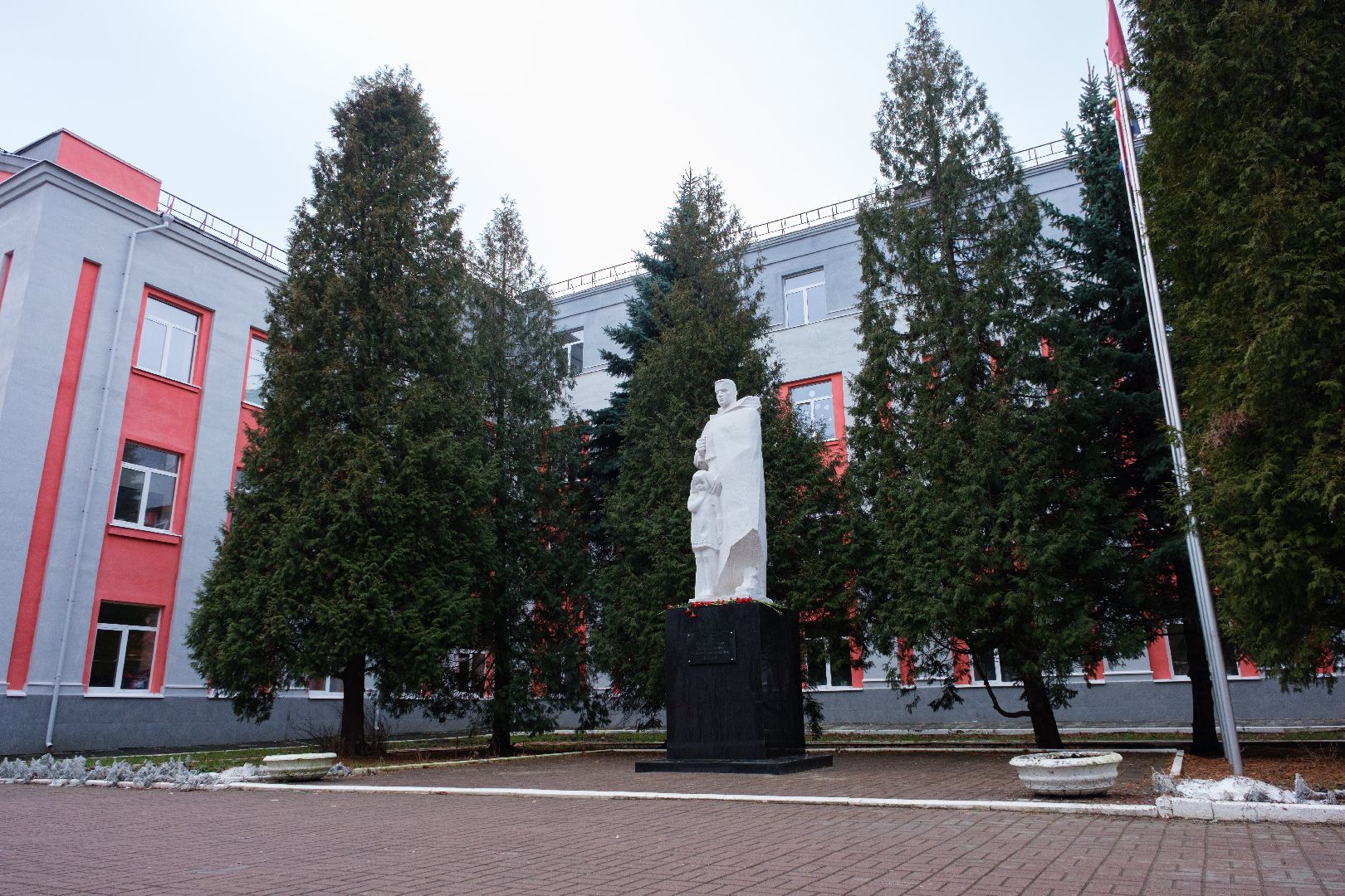 лыткарино, вов, великая отечественная война, лыткаринская средняя школа 37, памятник солдату, 80-летие победы в великой отечественной войне, год защитника, вертикалки