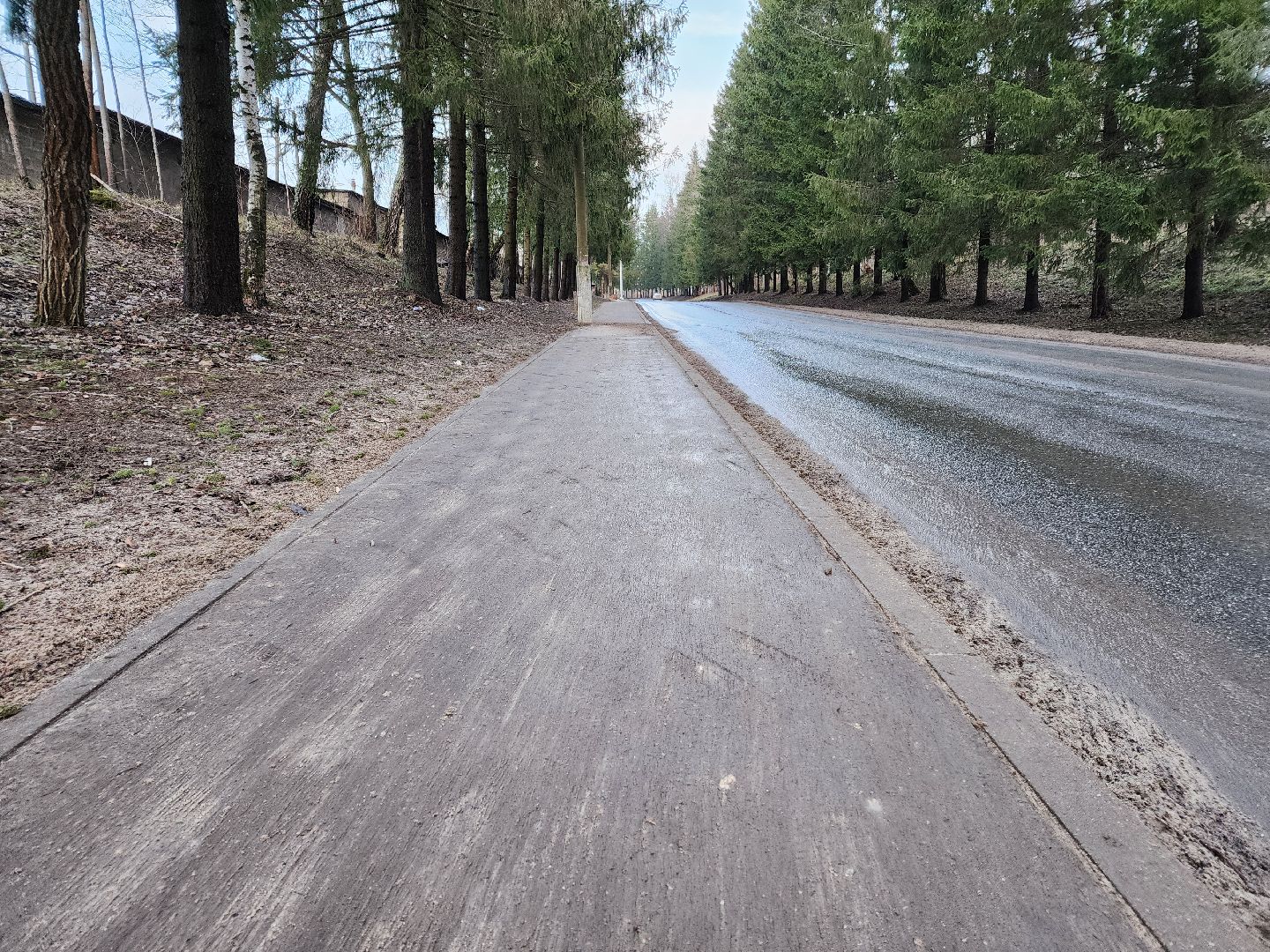 Чехов, деревня Алексеевка, уборка дорог, уборка тротуаров, содержание дорог и тротуаров, пешеходные дорожки, уборочная техника, мбу чеховское благоустройство, вертикалка,